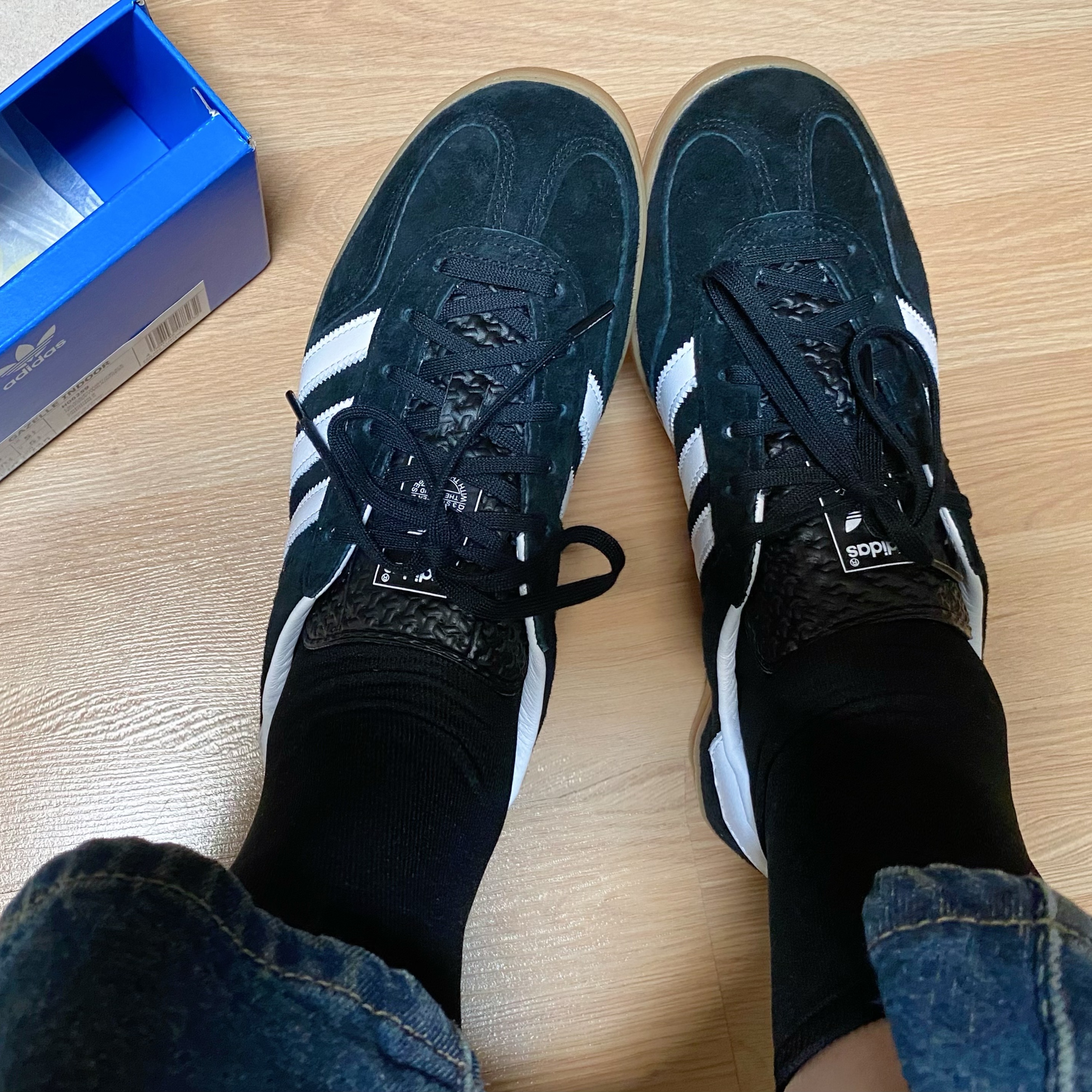 Adidas Gazelle Indoor Core Black 착용 스타일