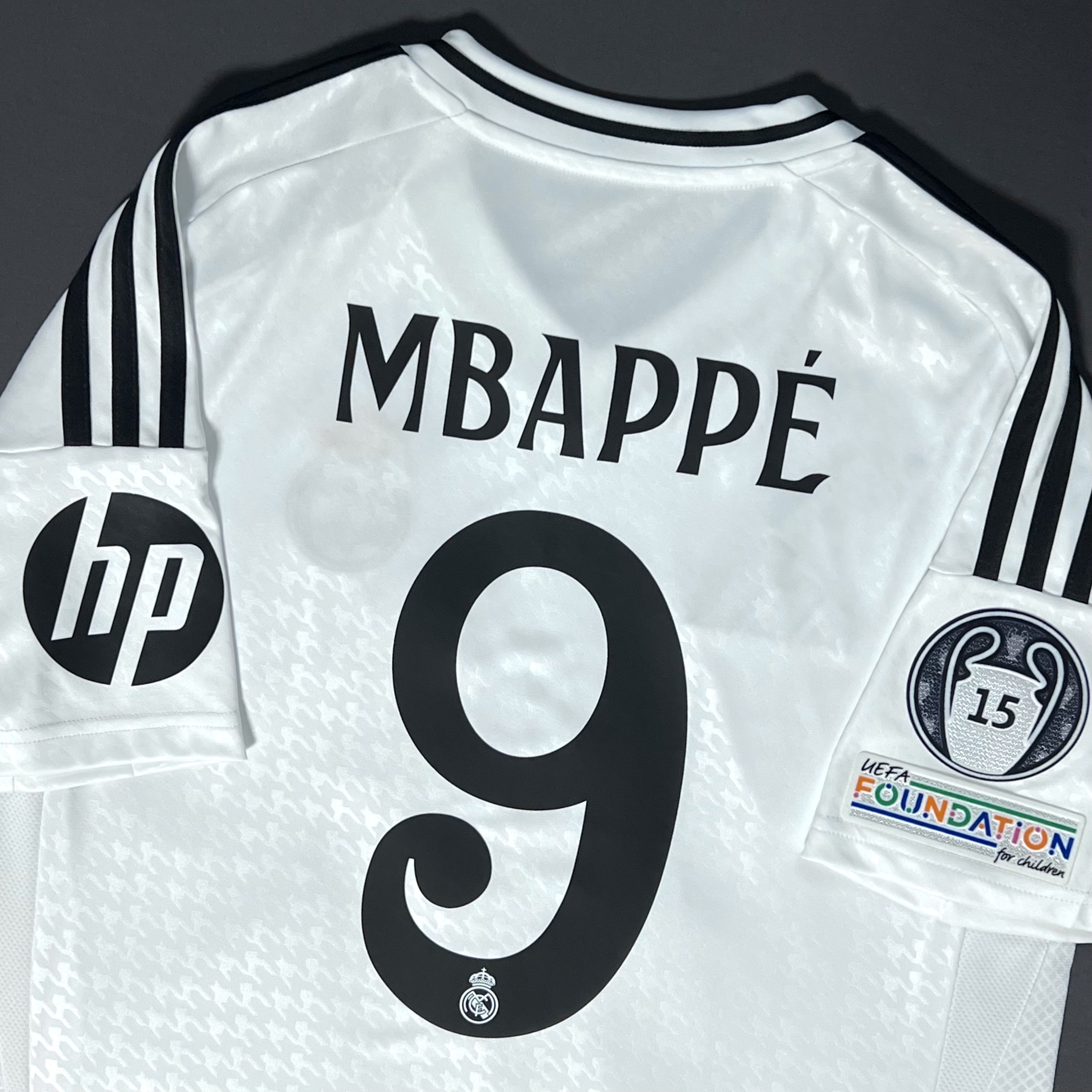 Adidas Real Madrid 2024/25 Home Jersey White - KR Sizing (Non Marking Ver.) 착용 스타일
