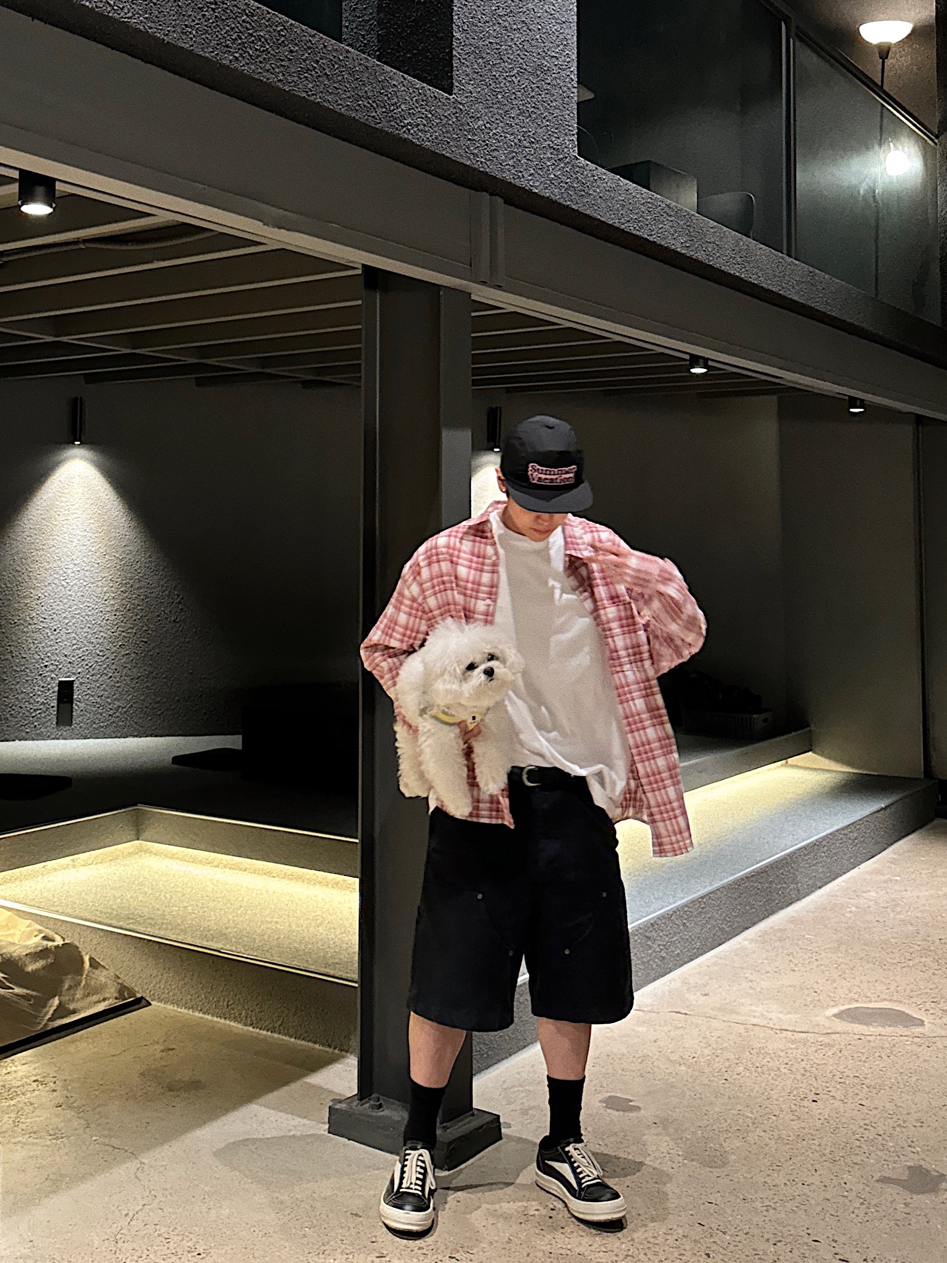 Rick Owens Vintage Sneaks Black Milk, Rick Owens Drkshdw Lido Overdyed Denim Vintage Sneakers Black Milk 착용 스타일 - 2