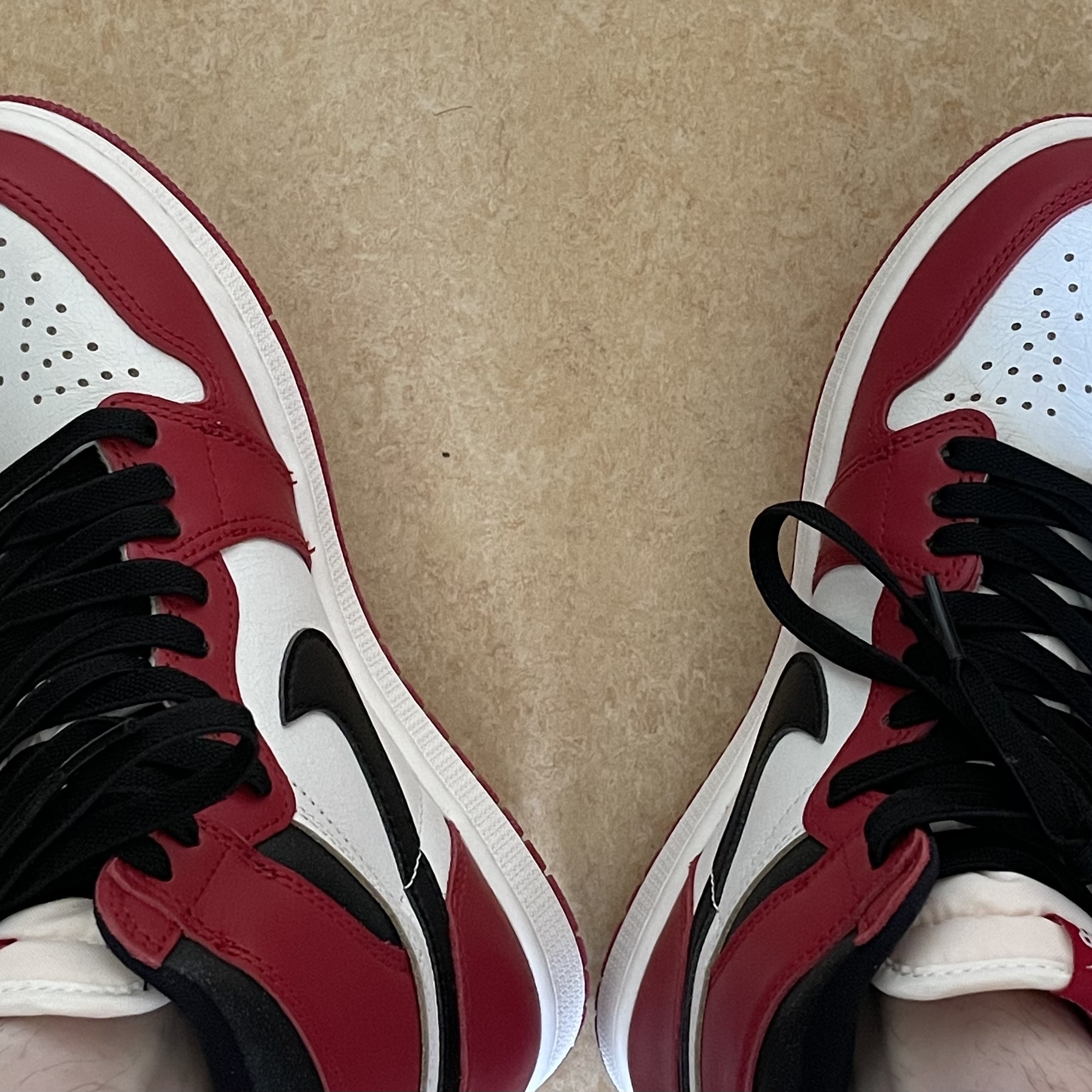 Jordan 1 Retro High OG Chicago 2022 착용 스타일