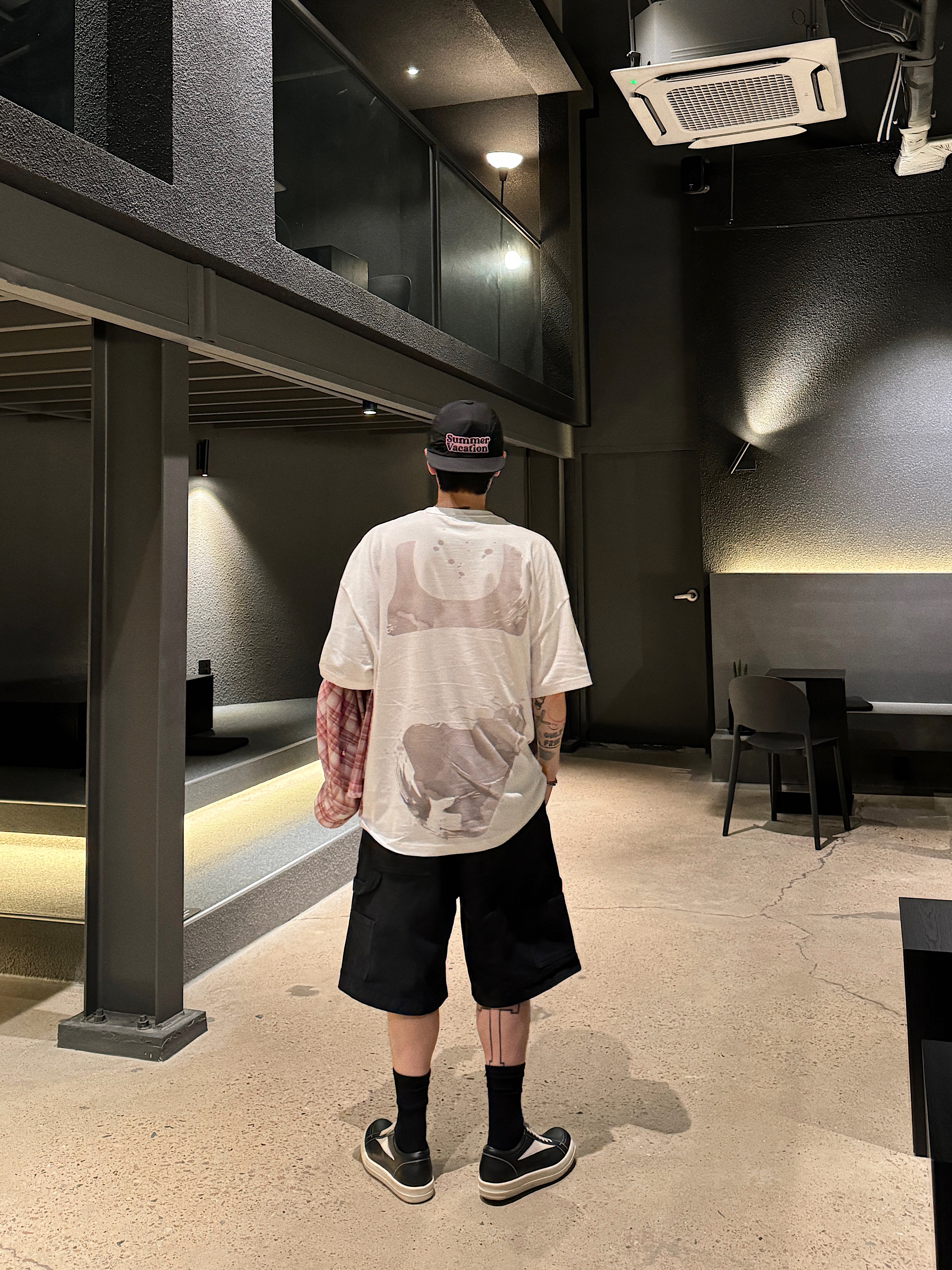 Rick Owens Vintage Sneaks Black Milk, Rick Owens Drkshdw Lido Overdyed Denim Vintage Sneakers Black Milk 착용 스타일 - 7