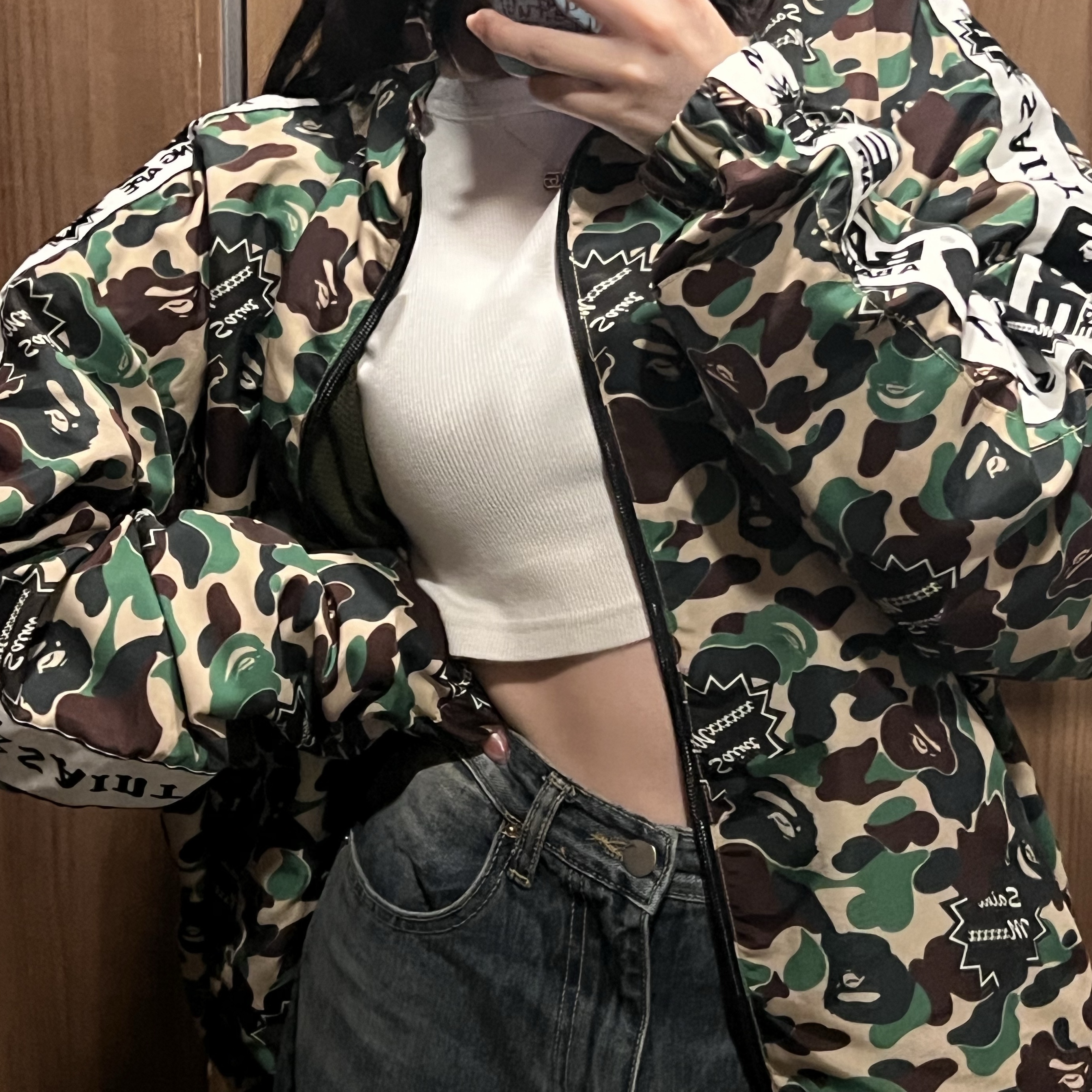 Saint Mxxxxxx x BAPE Stape Track Jacket Camo 착용 스타일 - 2