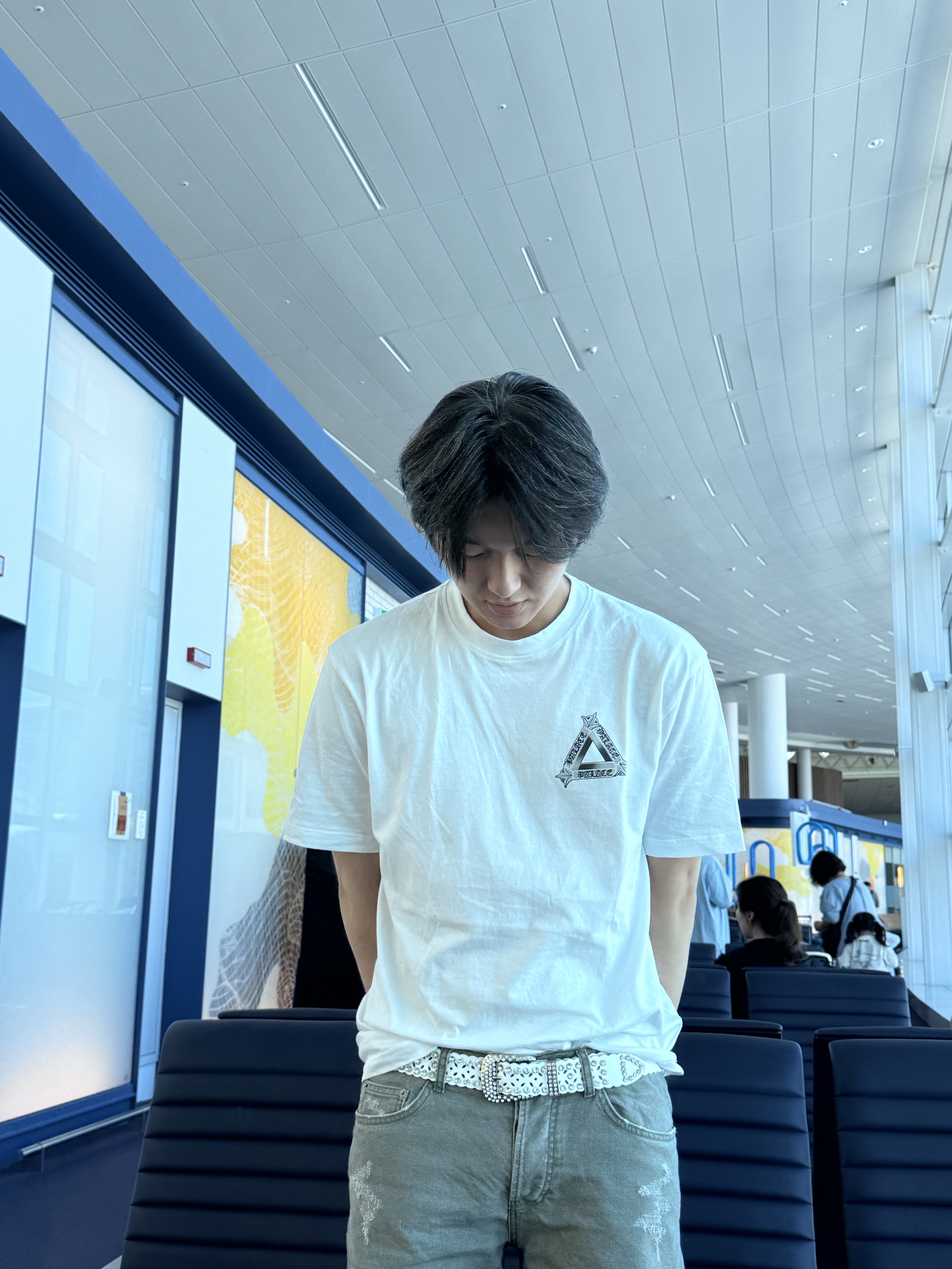 Palace Tri-OG T-Shirt White - 24SS 착용 스타일 - 2