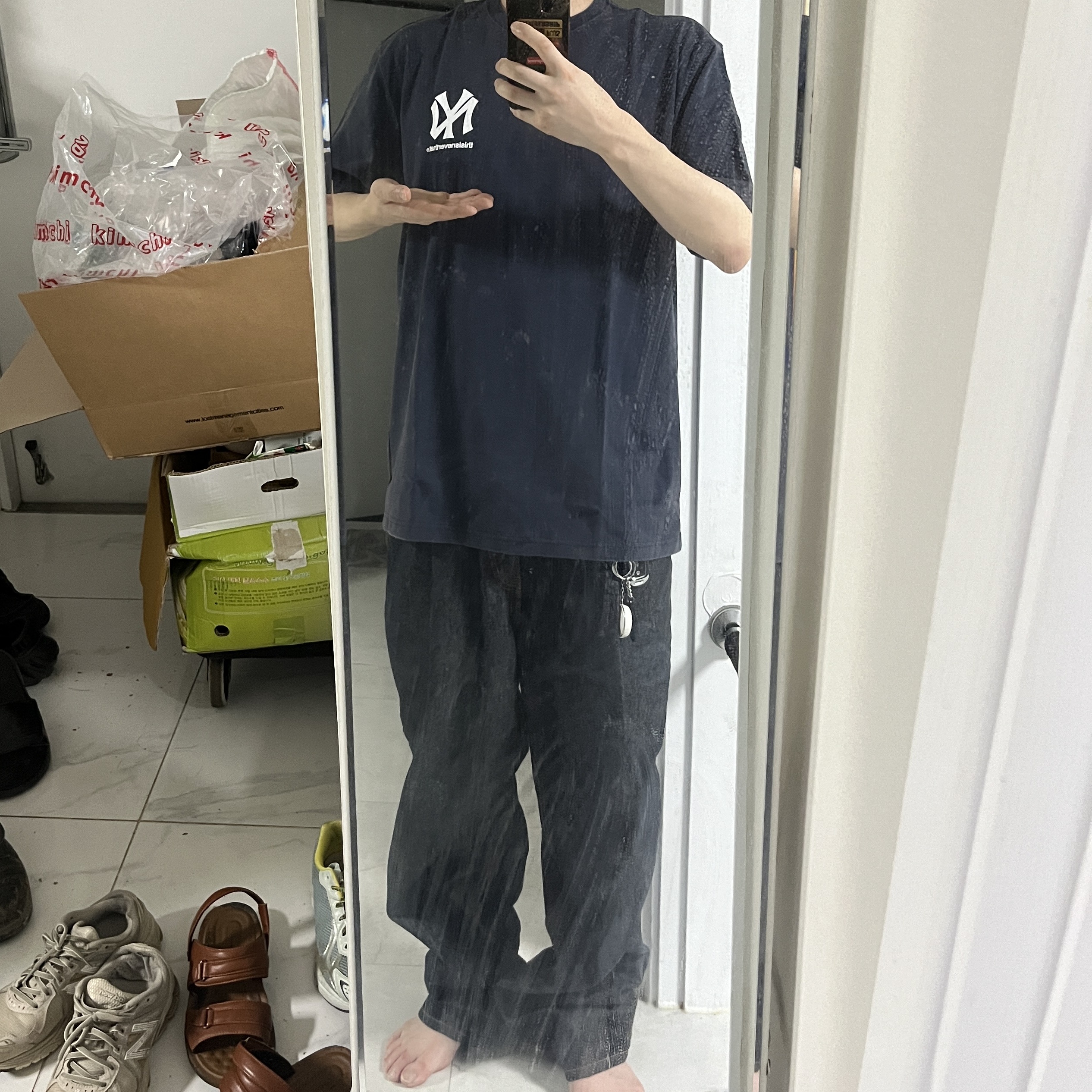 Thisisneverthat x New Era x MLB New York Yankees Short Sleeve T-Shirt Navy 착용 스타일