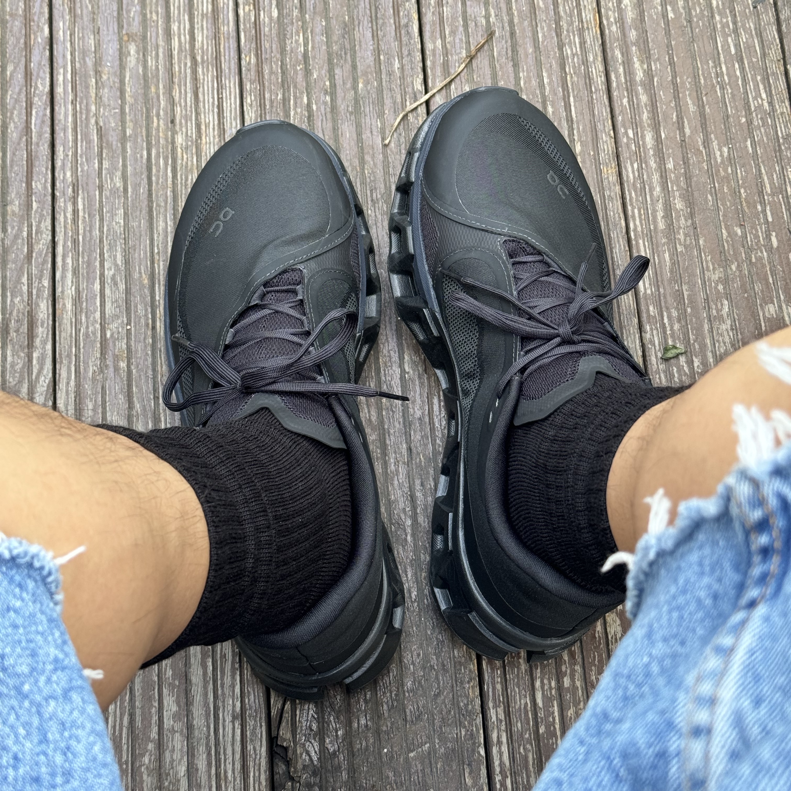 On Running x Post Archive Faction (Paf) Cloudmonster 2 Black Magnet 착용 스타일