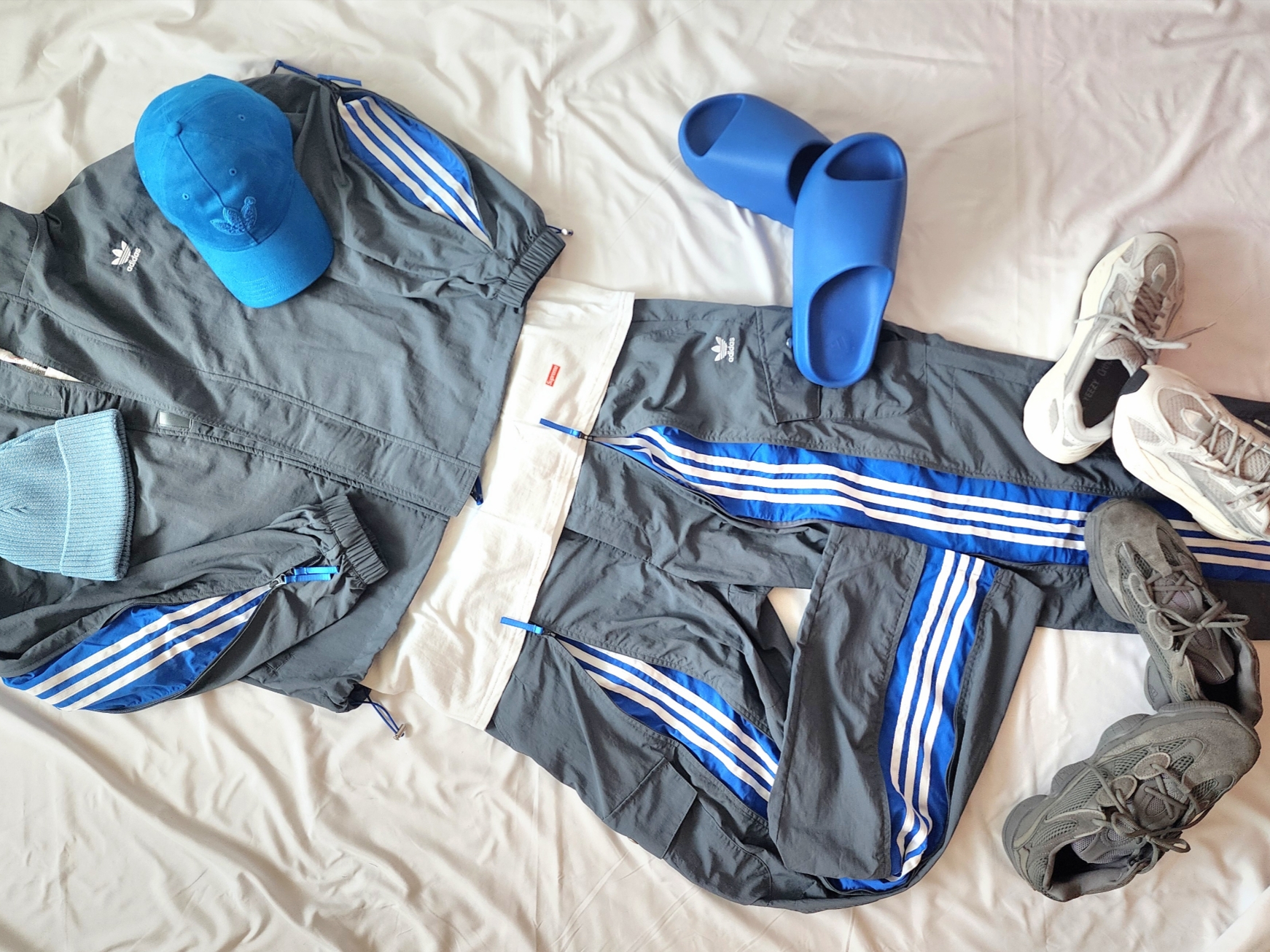 Adidas x Ordinary People Track Jacket Onix - KR Sizing, Adidas x Ordinary People Track Pants Onix - KR Sizing 착용 스타일 - 1