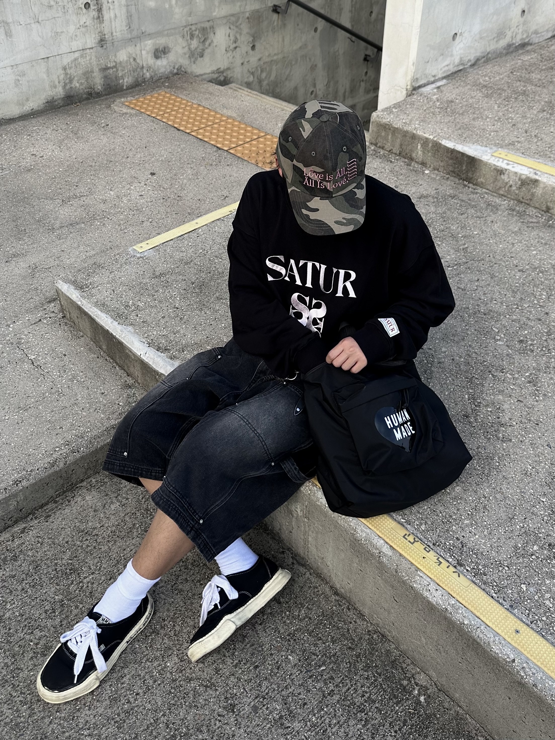 Human Made Backpack Black, Maison Mihara Yasuhiro Baker OG Sole OD Canvas Low-top Sneakers Black 착용 스타일 - 1