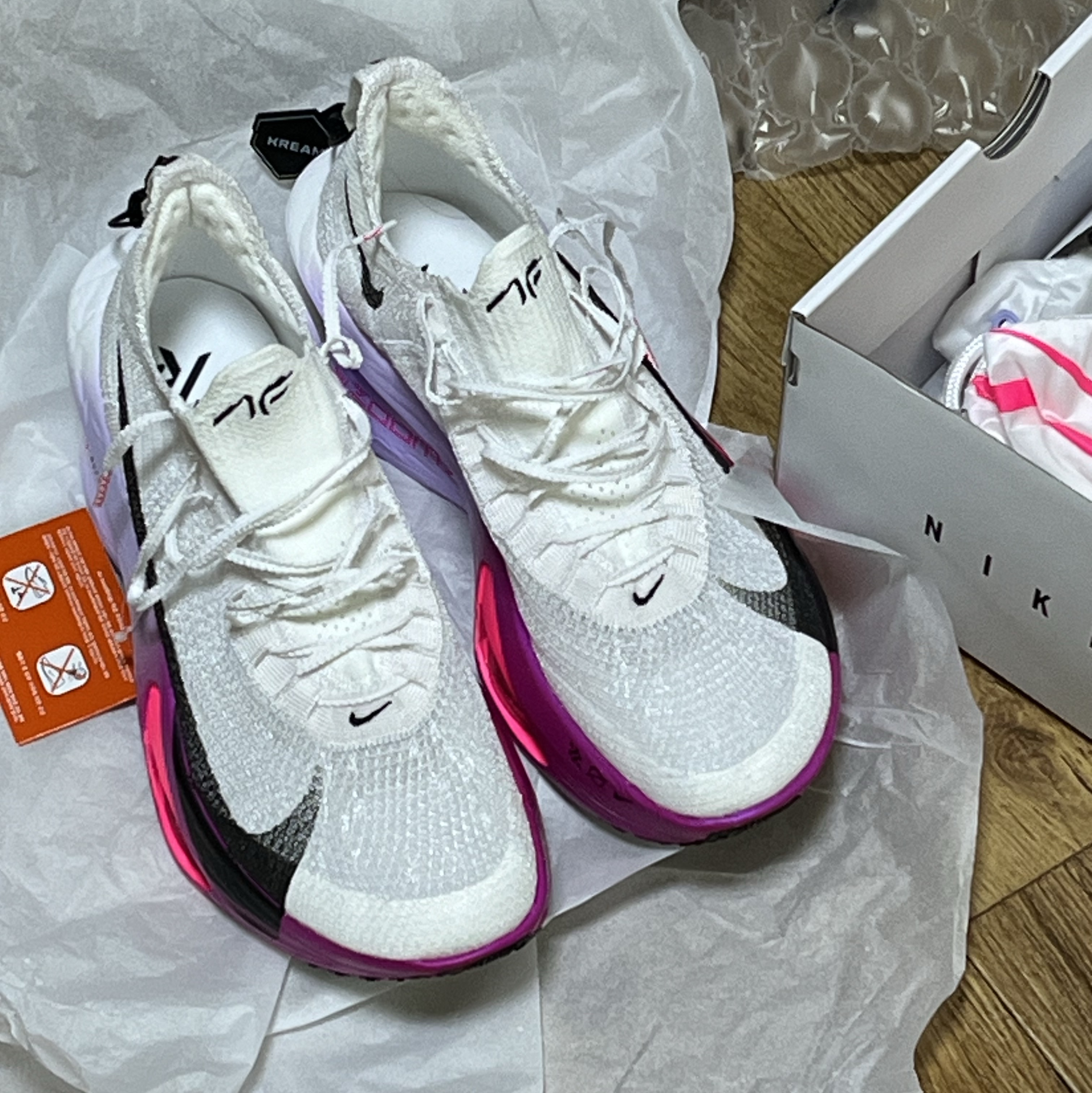 Nike Air Zoom Alphafly Next% 3 Hyper Pink 착용 스타일