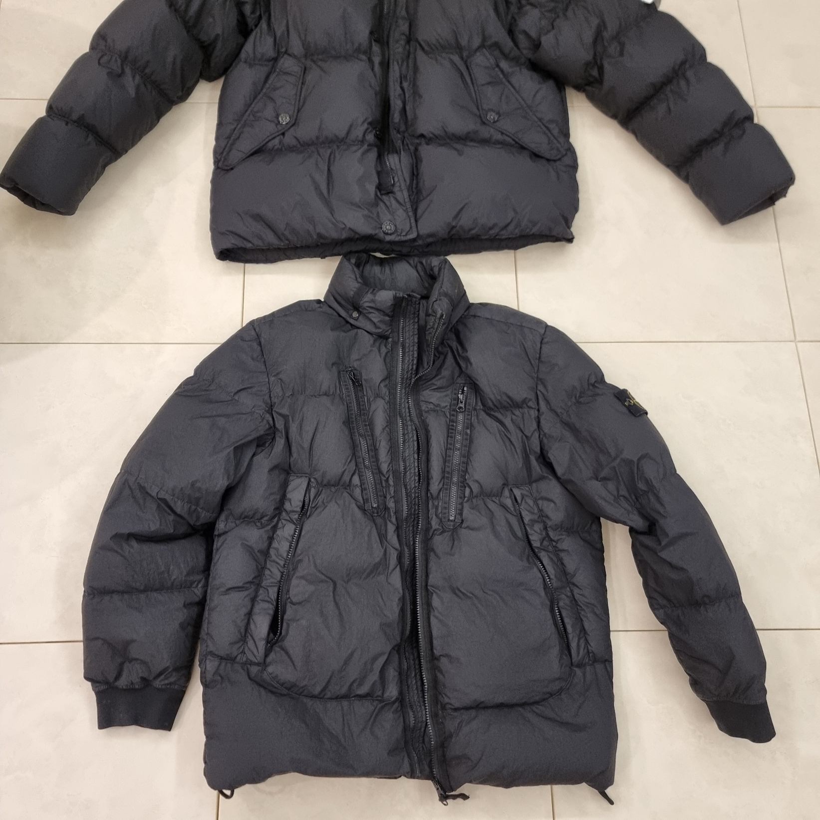 Stone Island 40123 Garment Dyed Crinkle Reps R-NY Down Jacket Black - 24FW, Stone Island 40223 Garment Dyed Crinkle Reps Down Jacket Black - 21FW 착용 스타일 - 2