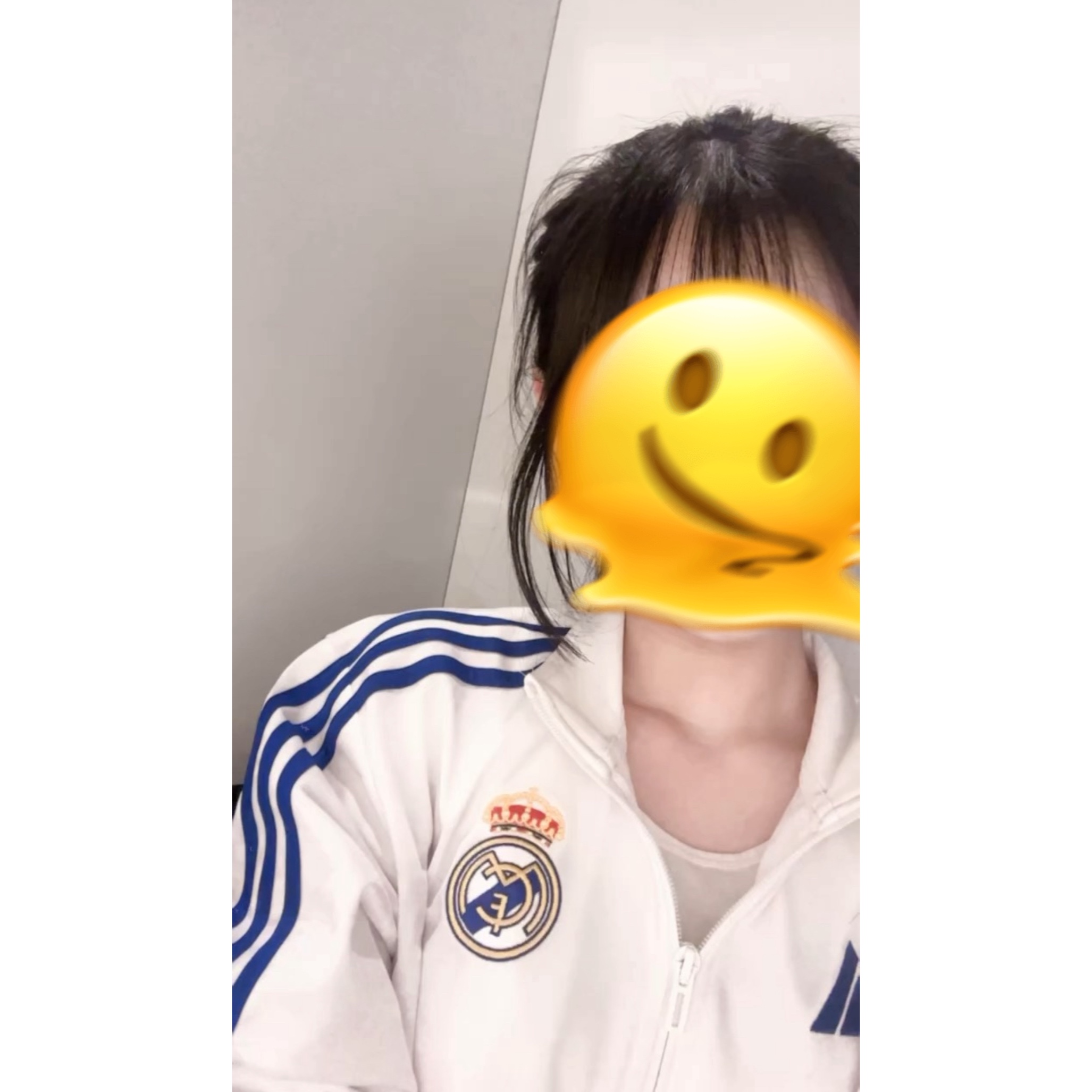 Adidas Real Madrid DNA Track Top White - US Sizing 착용 스타일