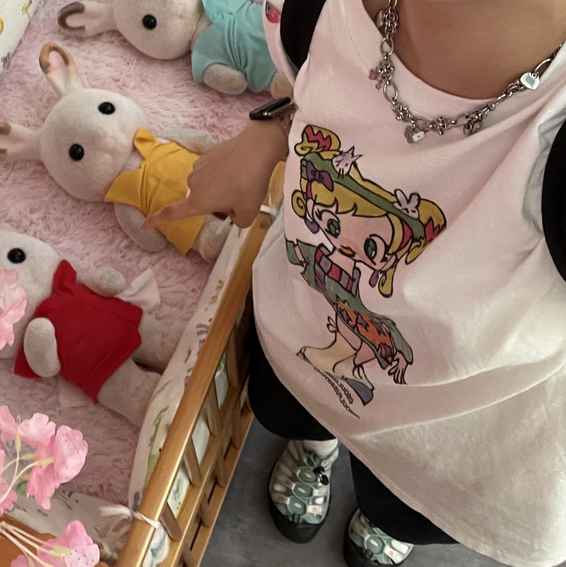 Soulpussycat Soulgirl T-Shirt No. 3 White, (W) Keen Newport H2 Granite Green Terrazzo 착용 스타일 - 1