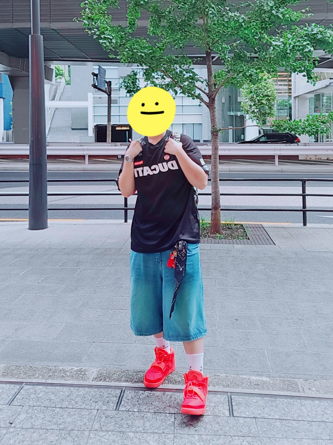 Nike Air Yeezy 2 Red October, Supreme x Ducati Soccer Jersey Black - 24SS 착용 스타일