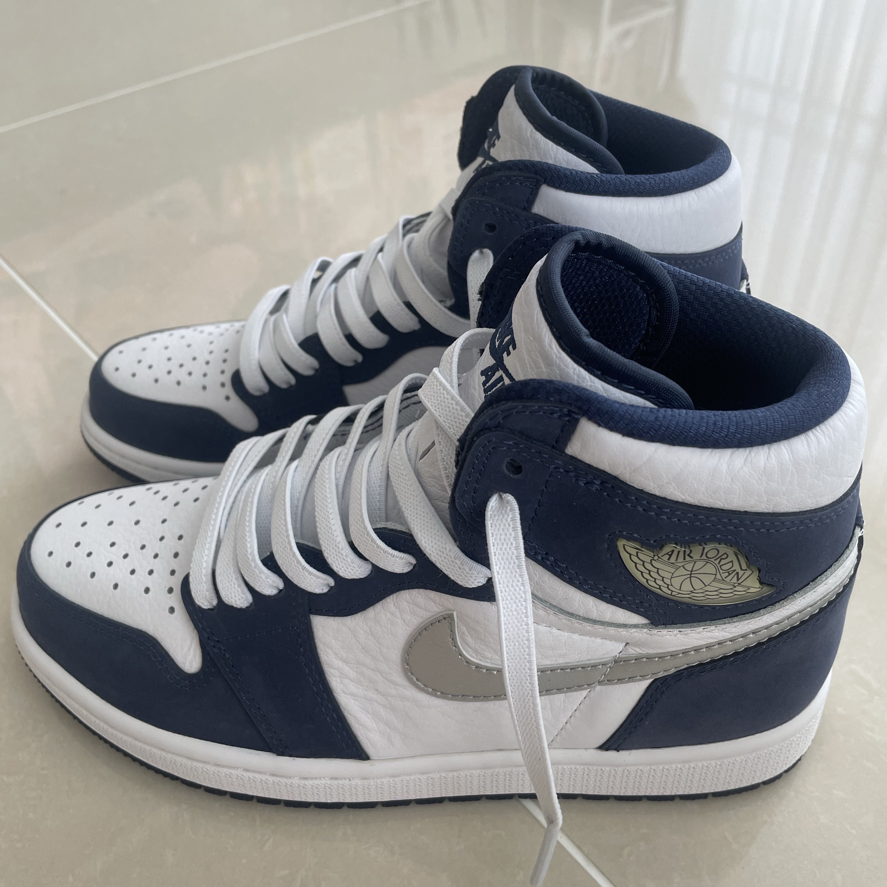 Jordan 1 Retro High OG CO.JP Midnight Navy 착용 스타일