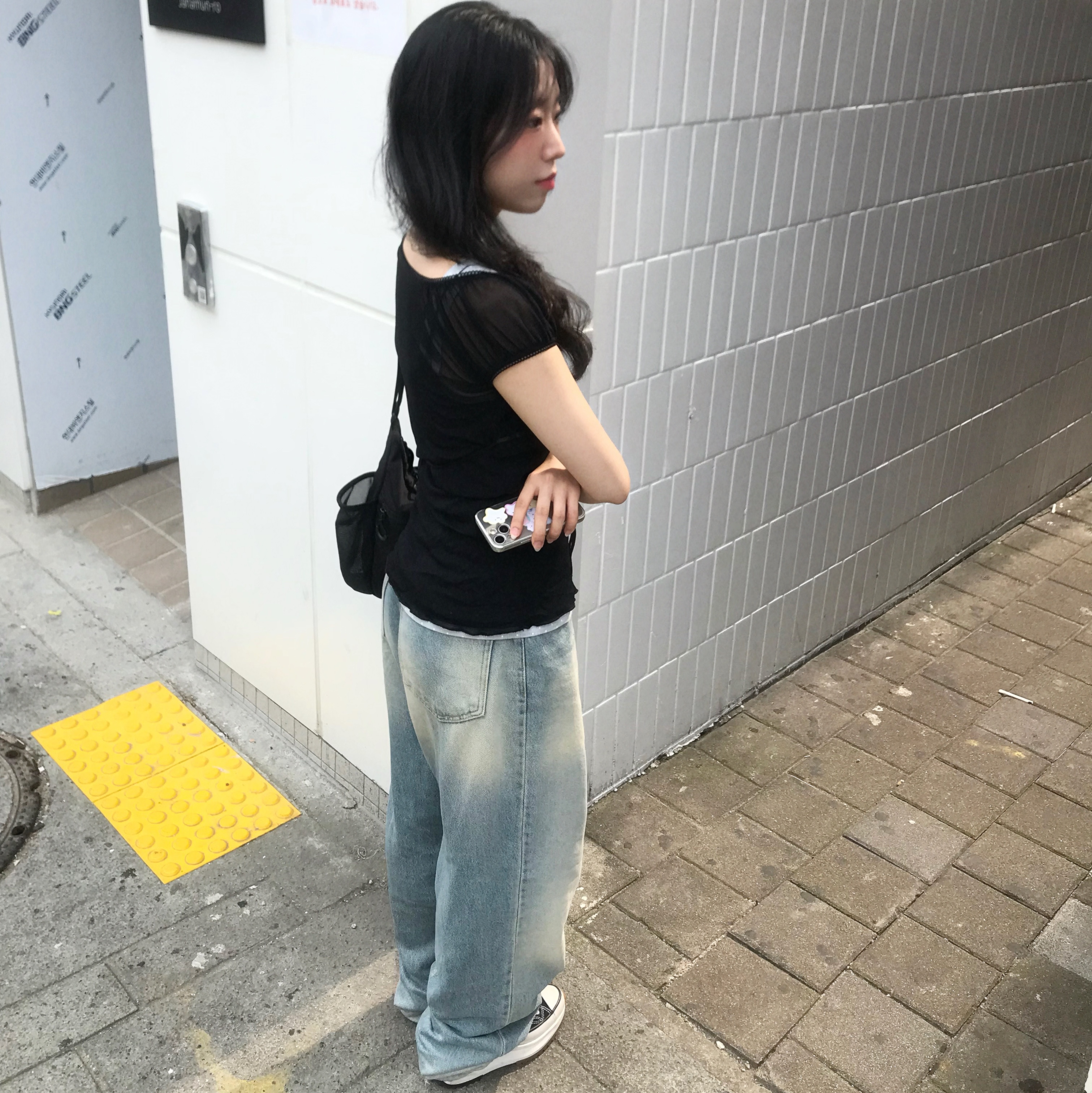 Converse Run Star Hike Low Black 착용 스타일 - 1