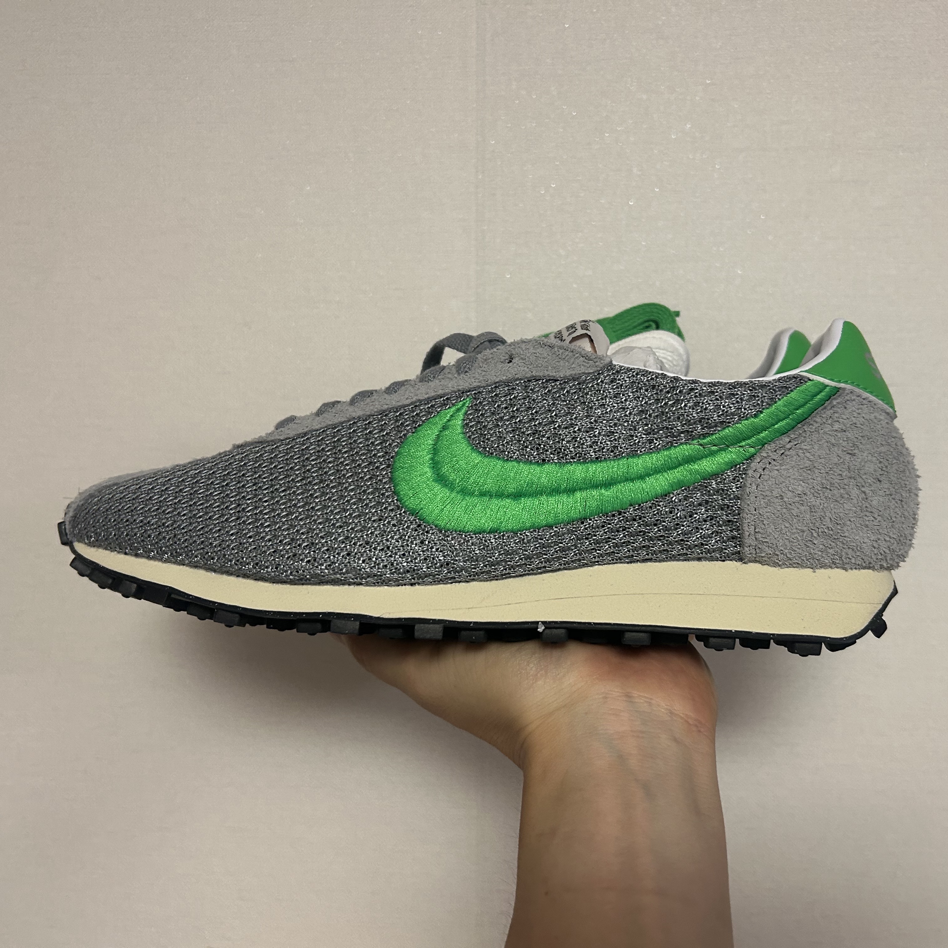 Nike x Stussy LD-1000 SP Particle Gray Green Fossil 착용 스타일 - 1