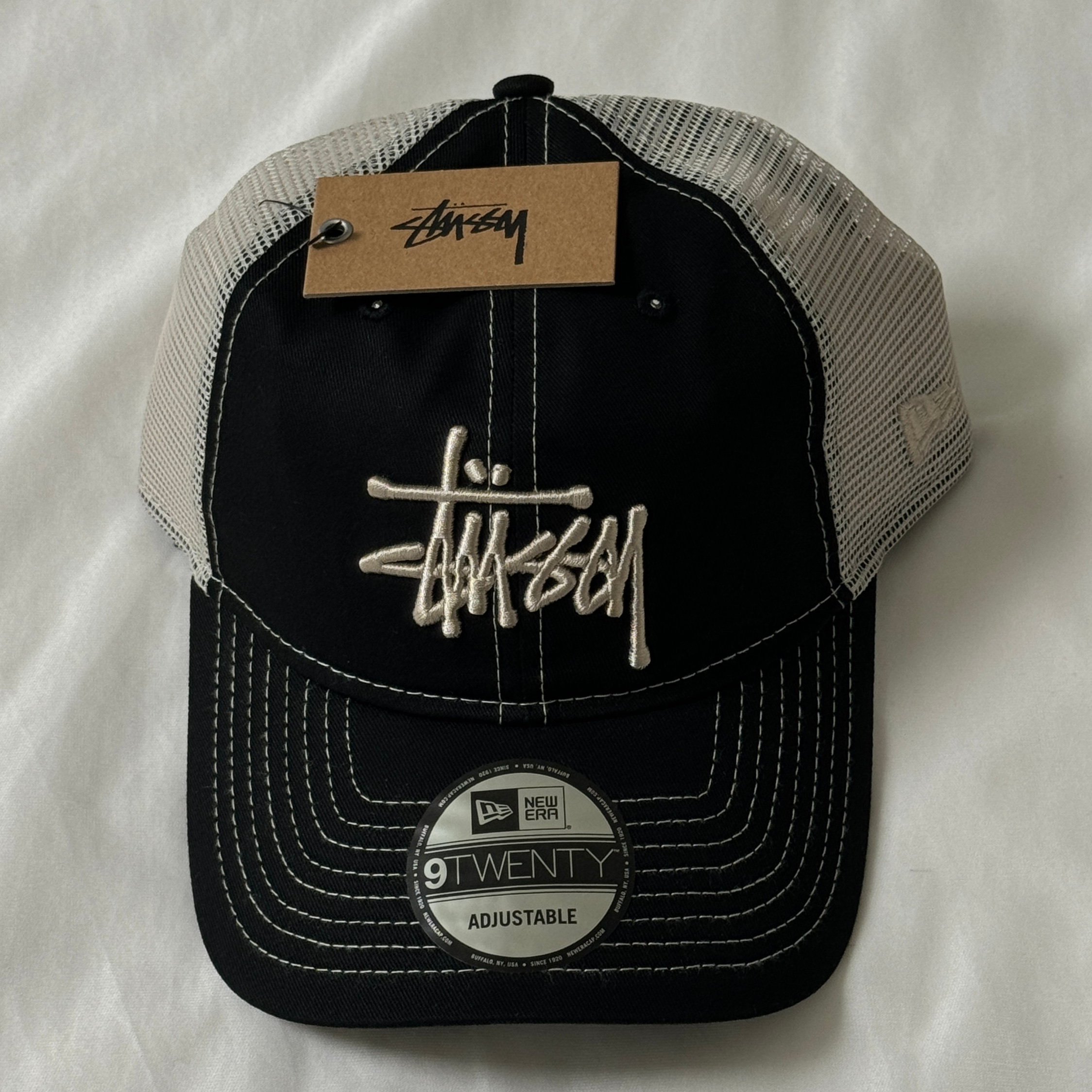 Stussy New Era 9twenty Basic Trucker Shade Black 착용 스타일 - 2