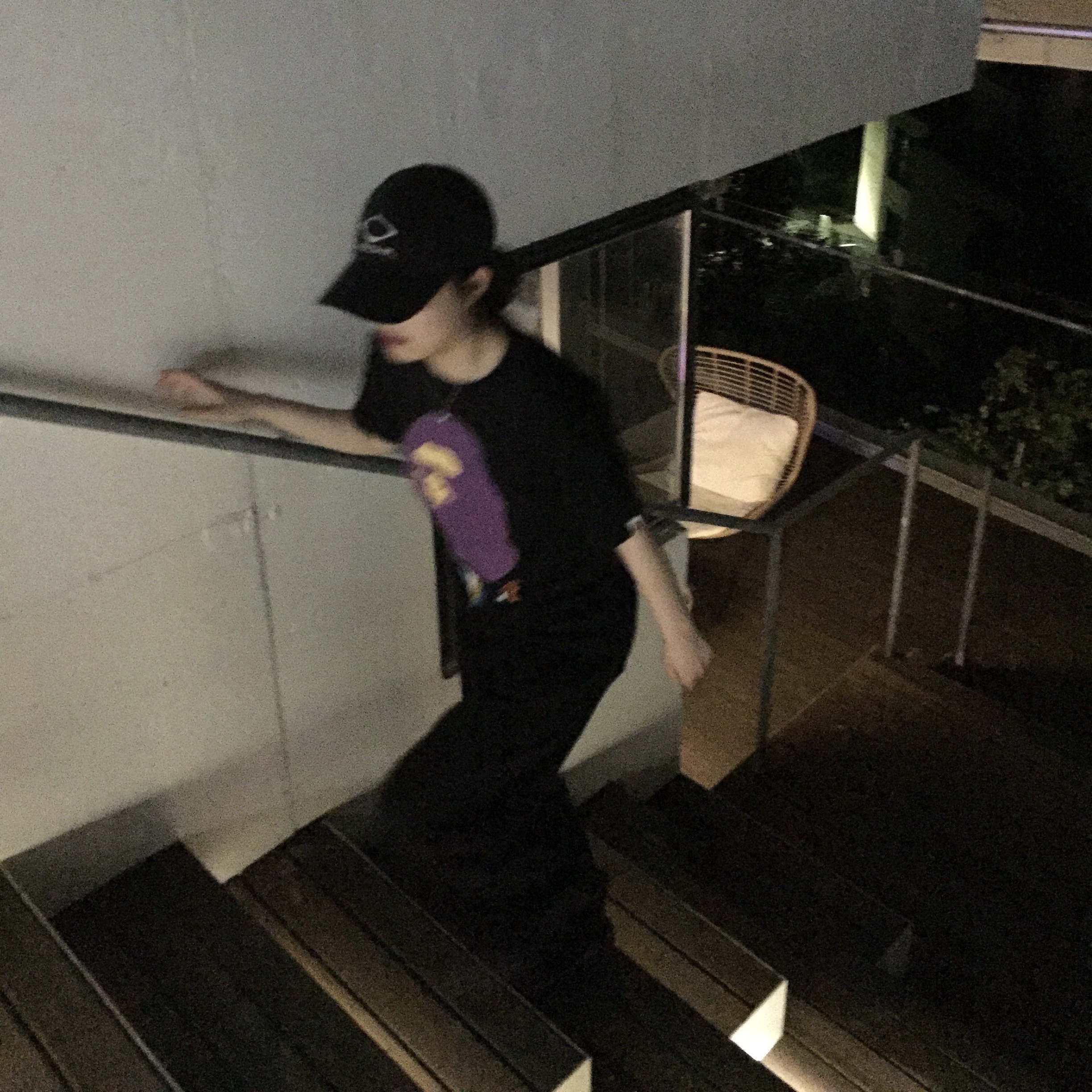 Mischief Rhombus Cotton Ball Cap Charcoal, BAPE Colors by Bathing Ape T-Shirt Black 착용 스타일 - 5