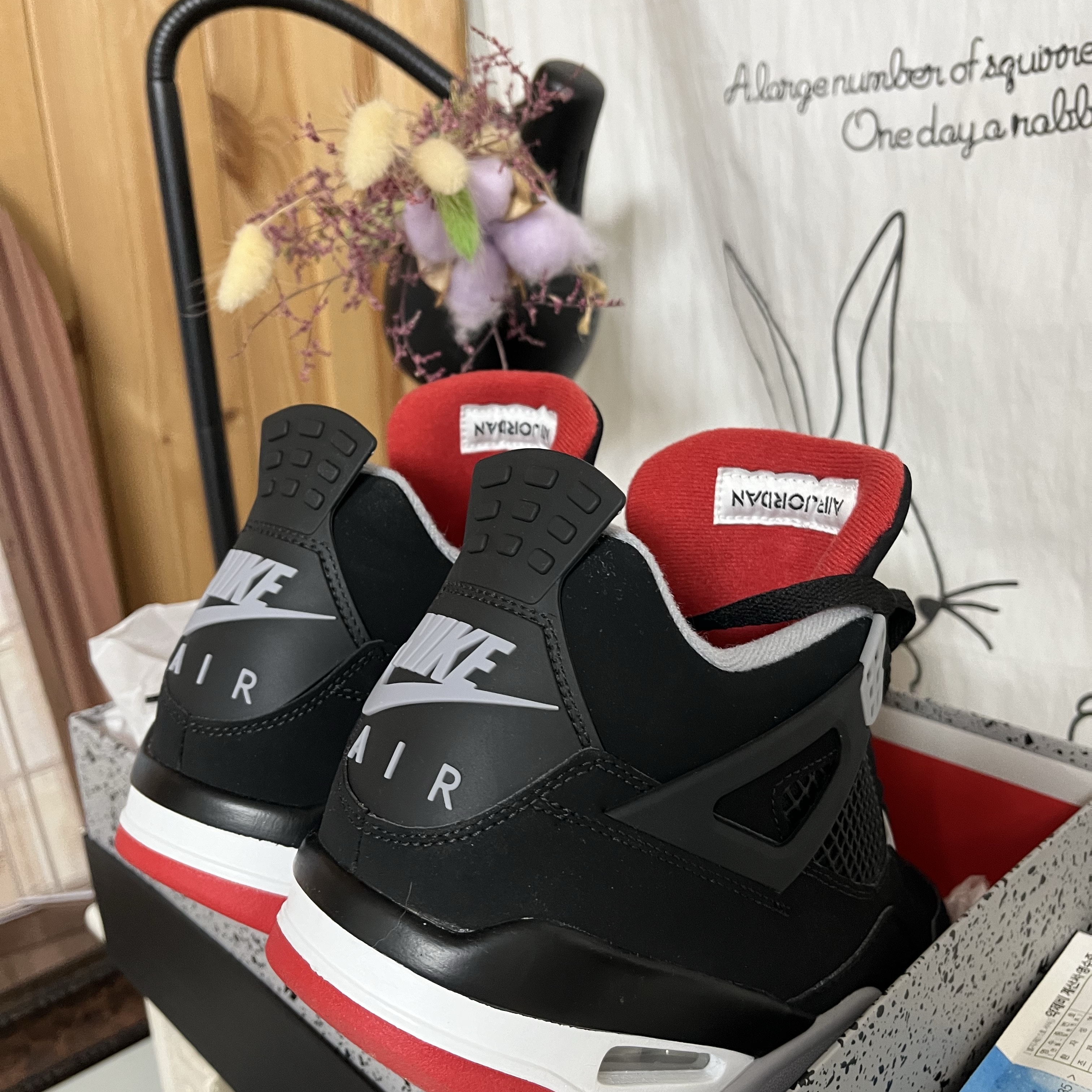 Jordan 4 Retro Bred 2019 착용 스타일 - 3
