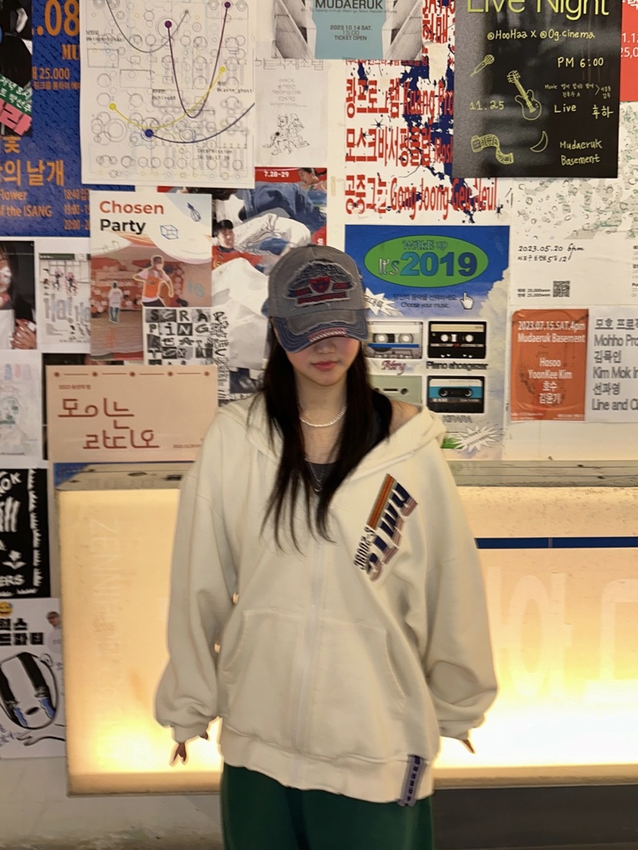 (W) Hysteric Glamour On Skull Pick Necklace Silver, Nike Air Force 1 '07 Low Triple Black 착용 스타일