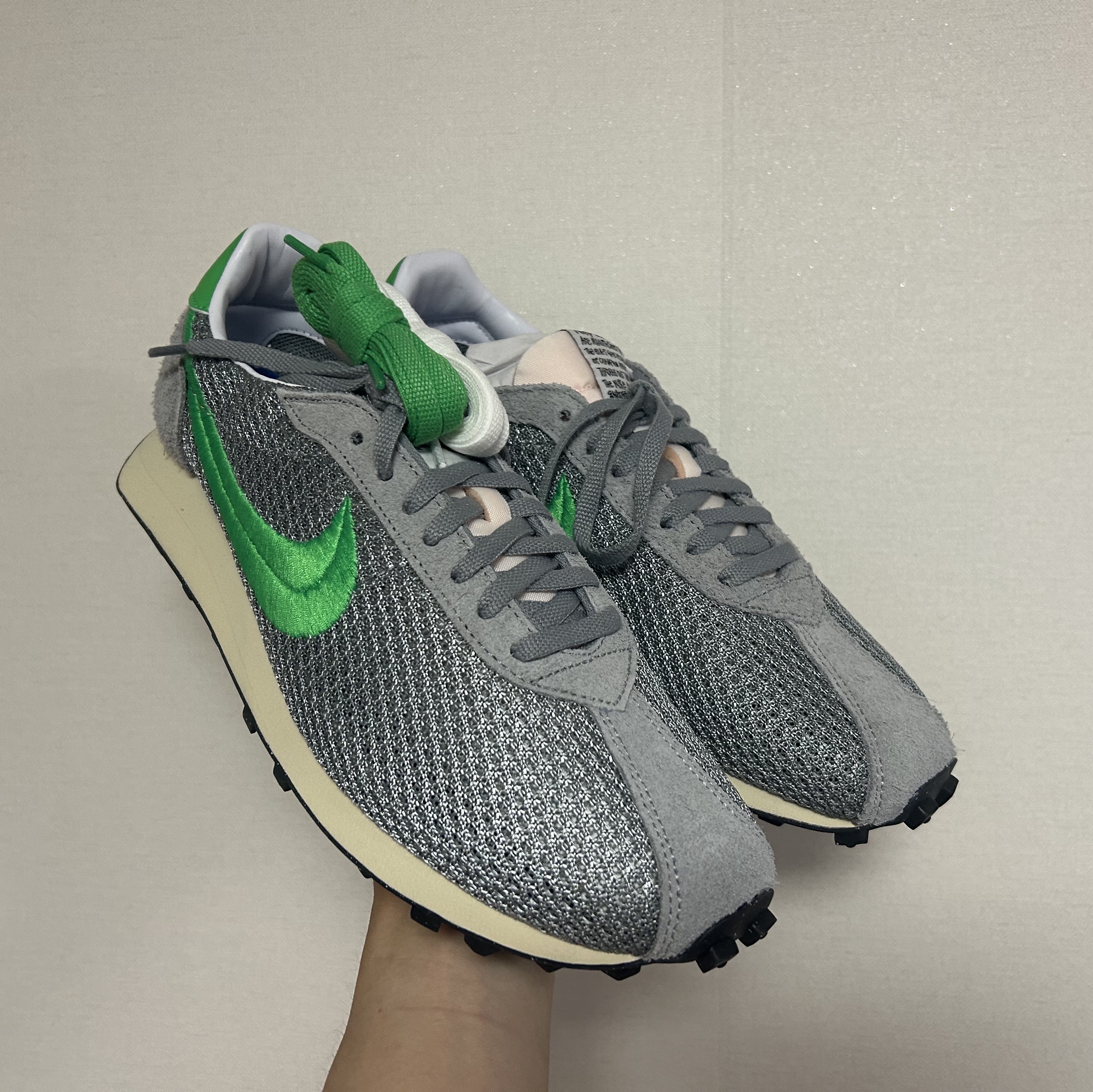 Nike x Stussy LD-1000 SP Particle Gray Green Fossil 착용 스타일 - 2
