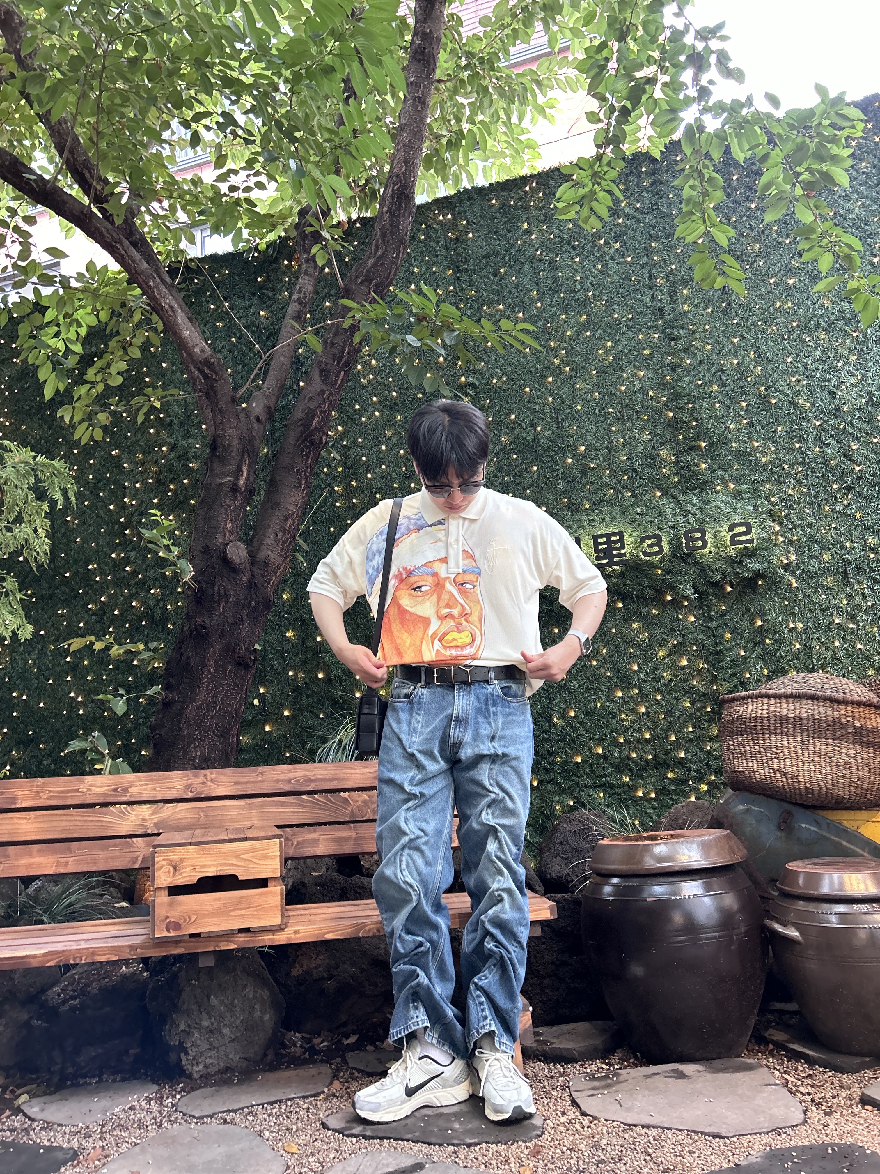 (W) Nike Zoom Vomero 5 Wolf Grey and Black, Y/Project Classic Wire Jeans Navy - 23SS 착용 스타일 - 1
