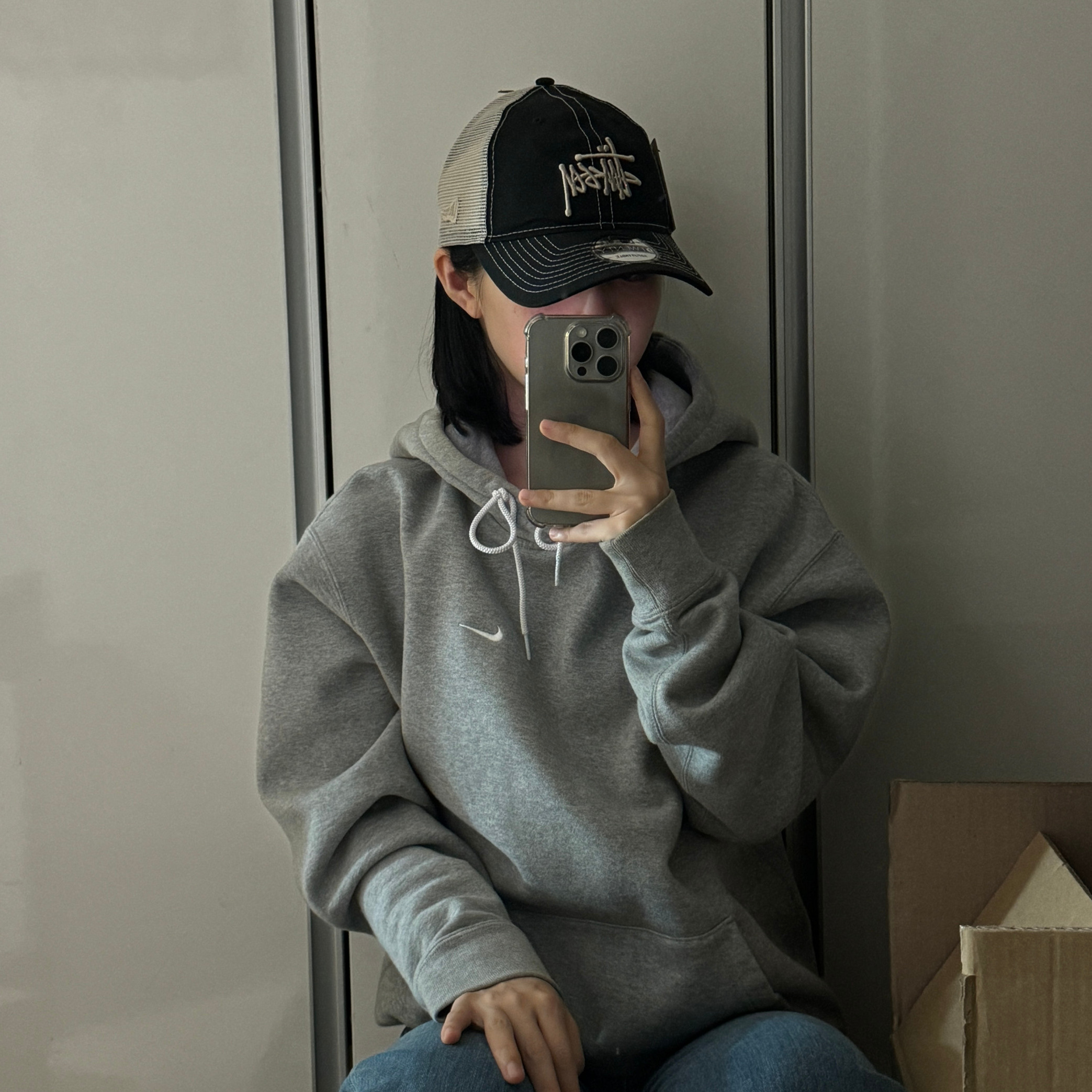 Stussy New Era 9twenty Basic Trucker Shade Black 착용 스타일 - 3