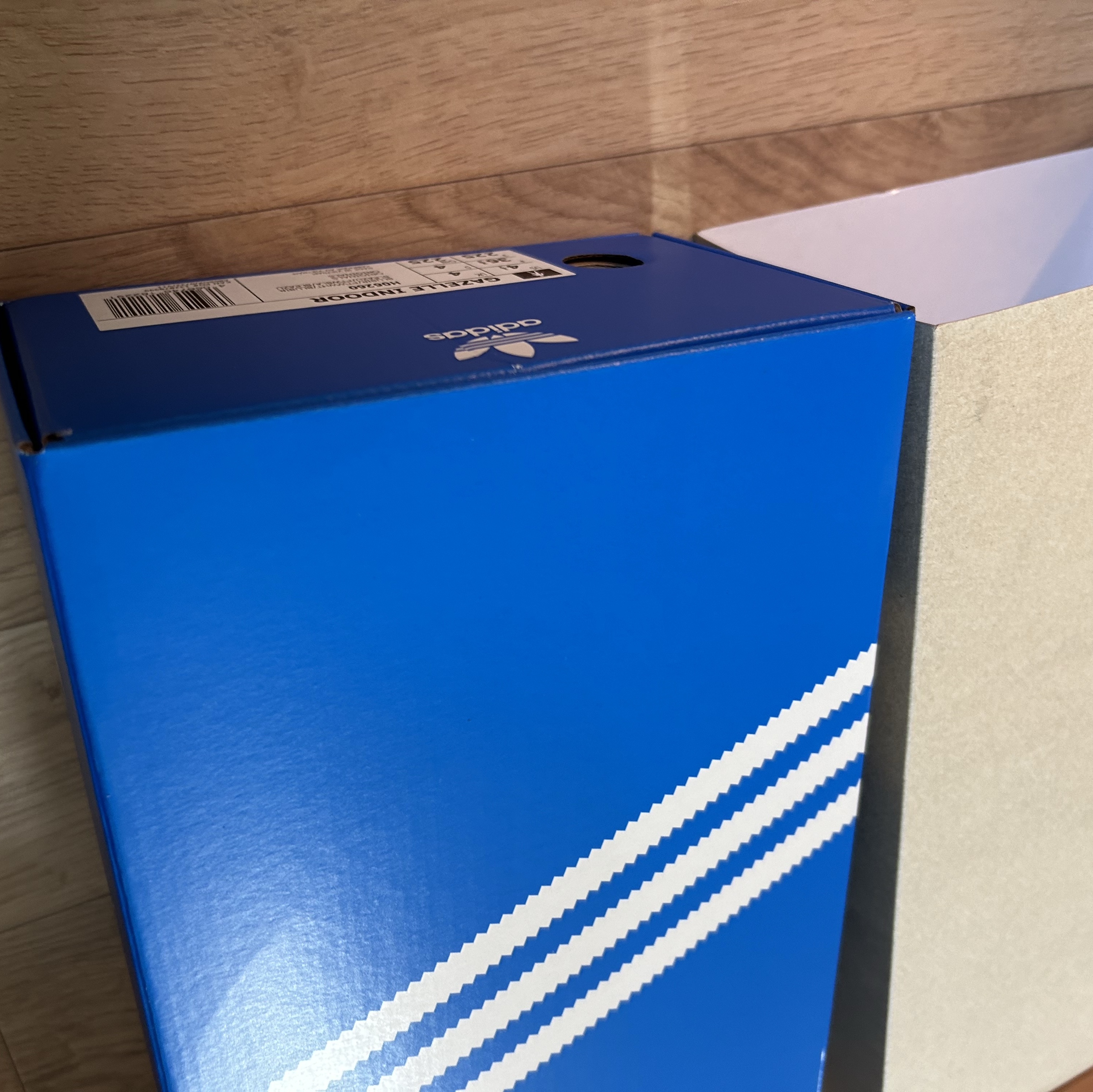Adidas Gazelle Indoor Blue Bird 착용 스타일 - 3