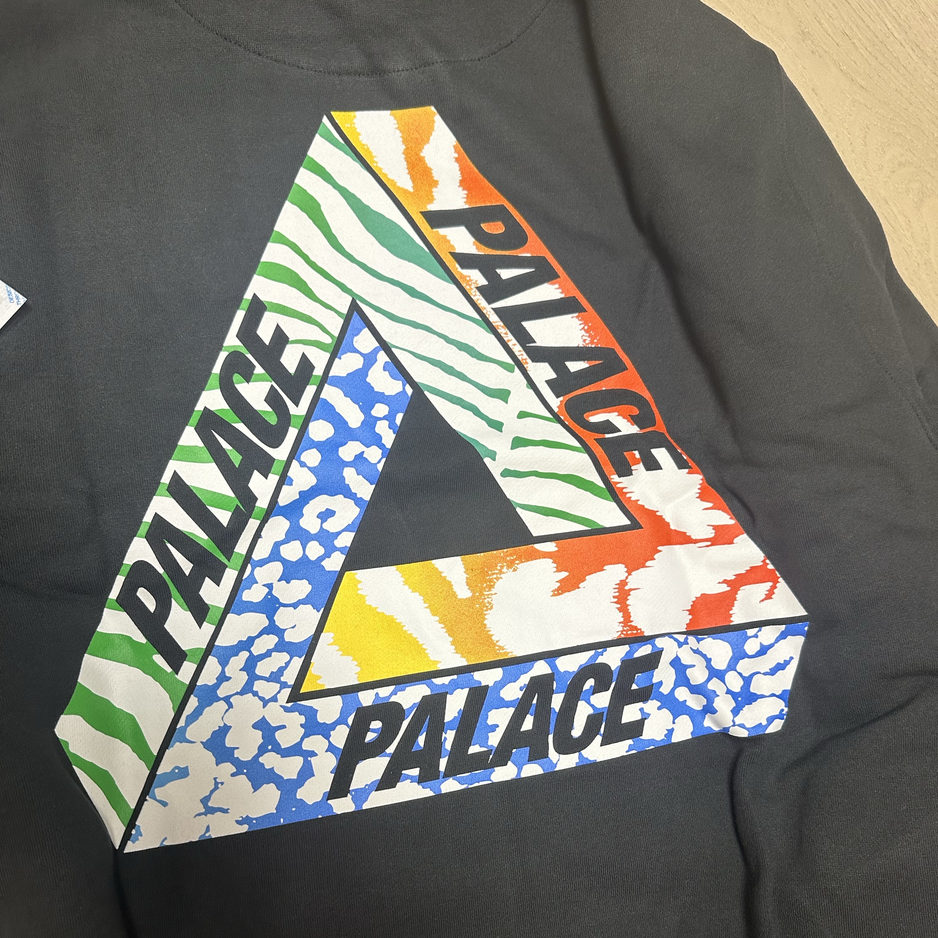 Palace Jungle Dream Hood Black - 24FW 착용 스타일 - 1