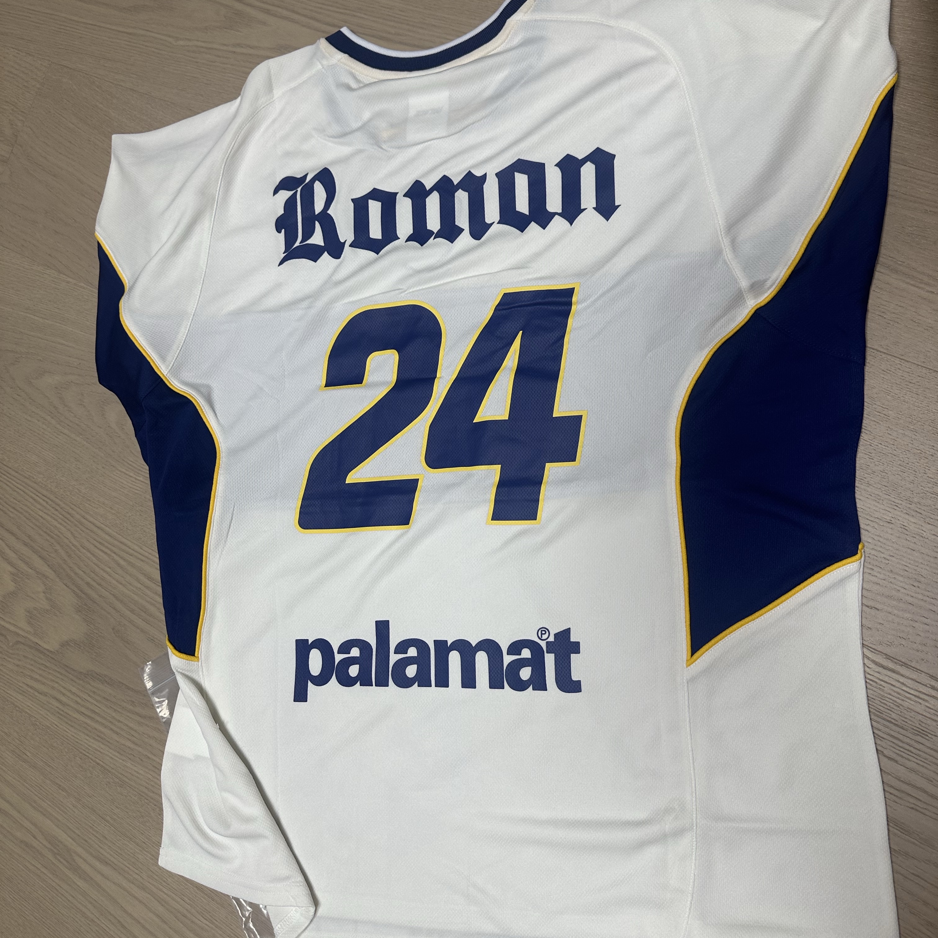 Palace Palamat Jersey White Navy - 24FW 착용 스타일 - 2