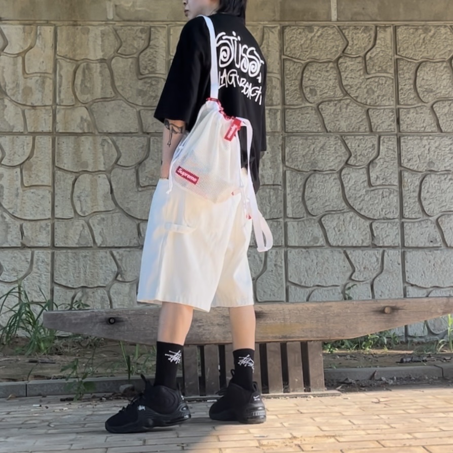 Stussy x Our Legacy x Denim Tears Laguna T-Shirt Black, Supreme Webbing Keychain Red - 23SS 착용 스타일 - 1