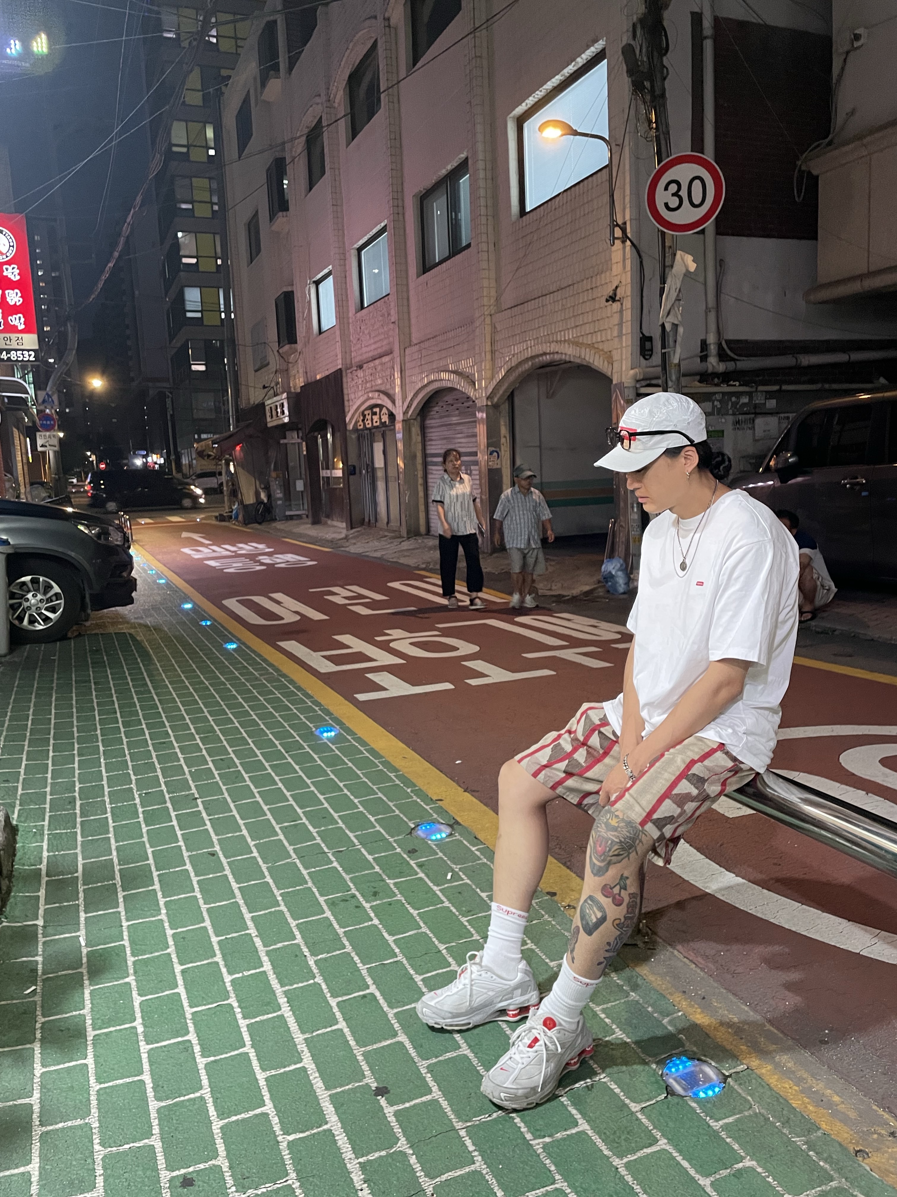 Supreme Gloss Ripstop Camp Cap Light Grey - 23FW, Nike x Supreme Shox Ride 2 SP White 착용 스타일
