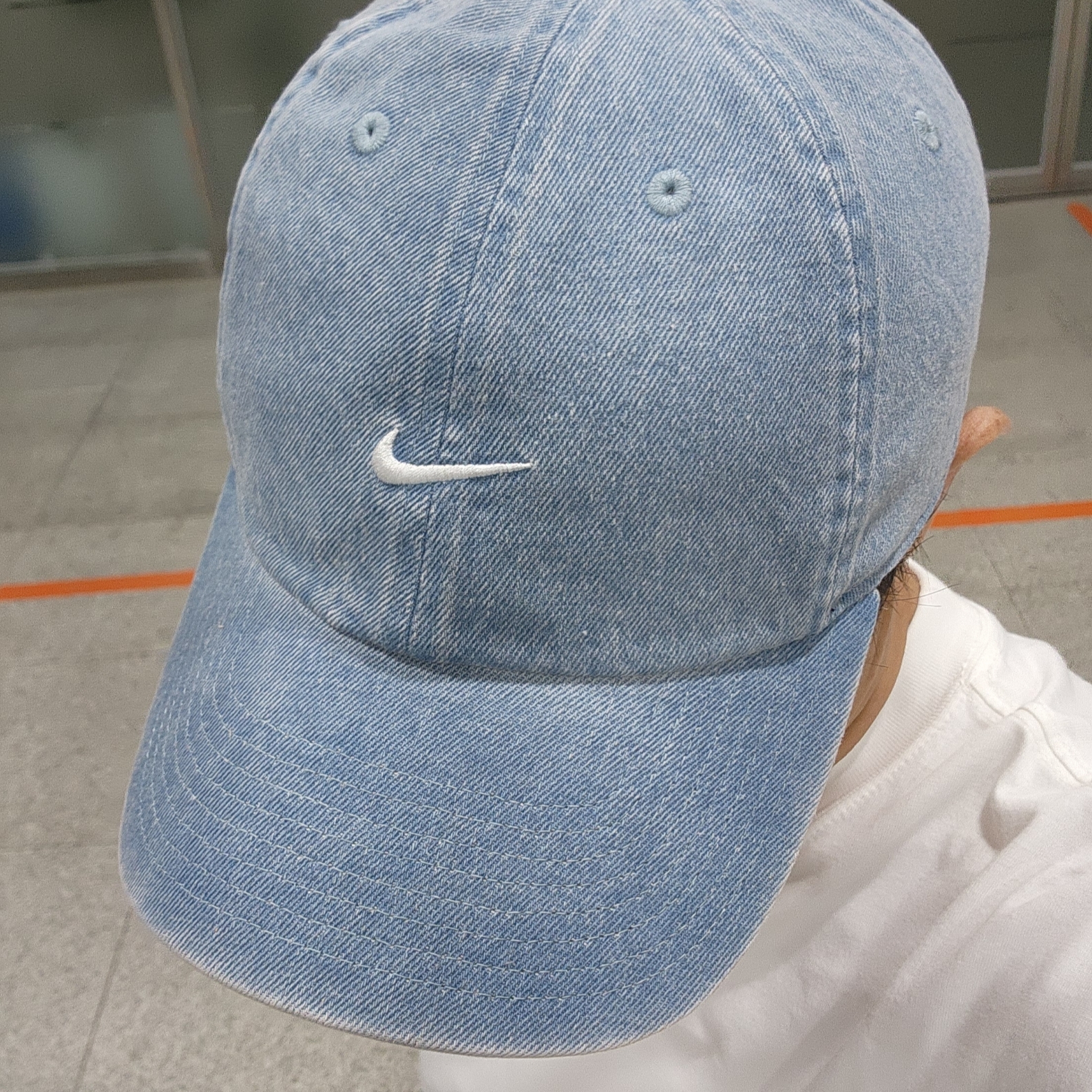 Nike Club Unstructured Denim Cap Aegean Storm Thunder Blue 착용 스타일