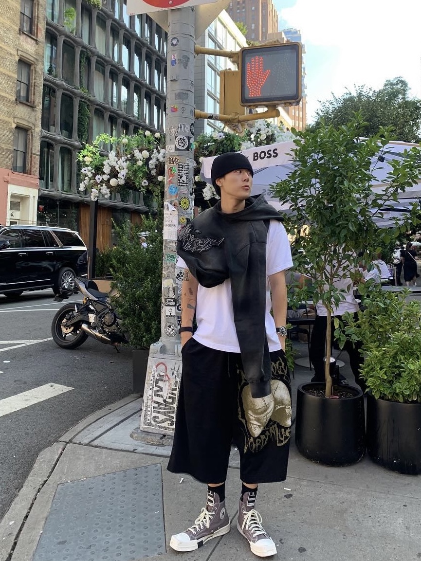 C.P. Company Extra Fine Merino Wool Goggle Beanie Black, Supreme Overdyed Beanie Black 착용 스타일 - 4