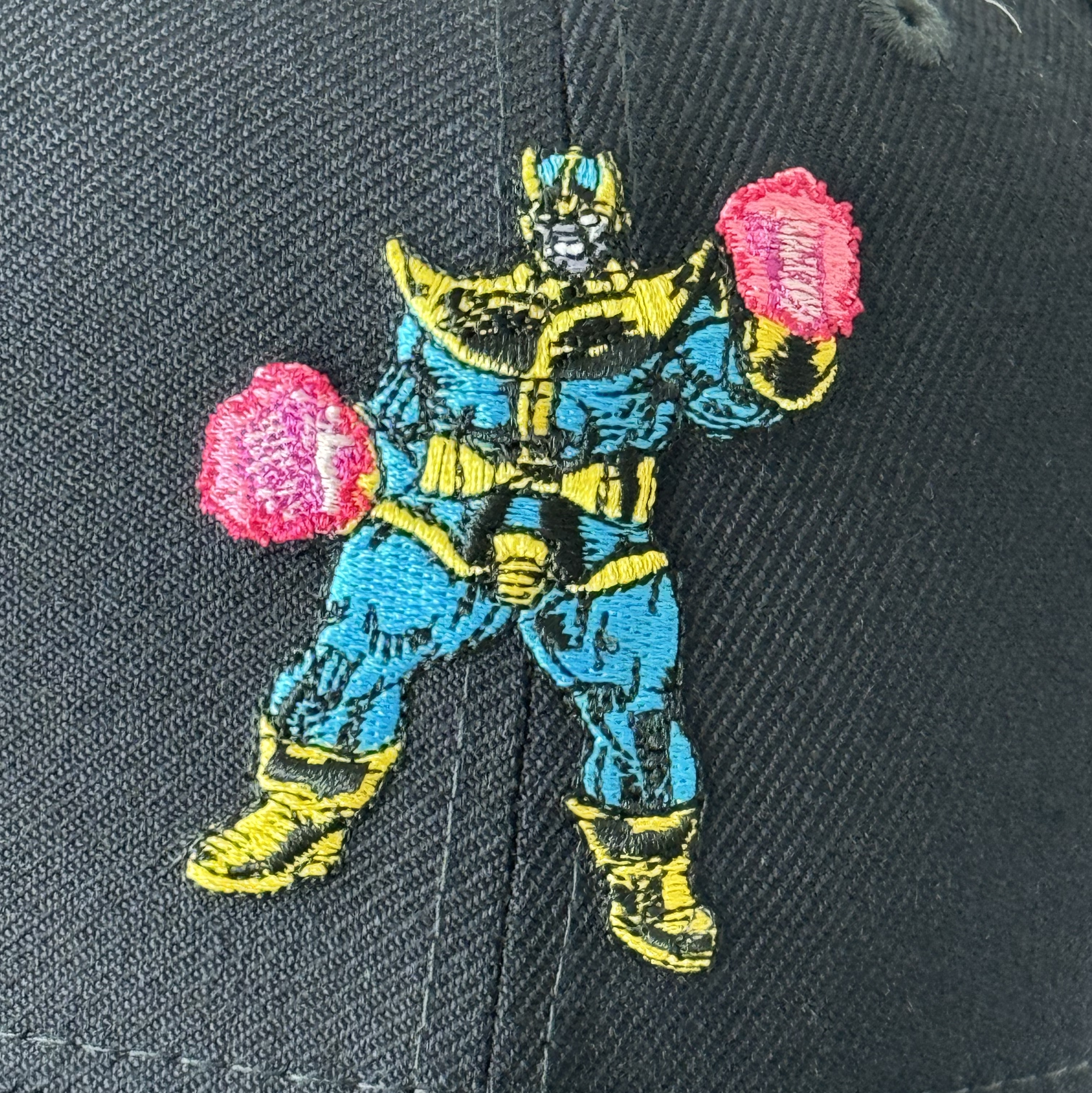 Kith x Marvel New Era Thanos 59Fifty Fitted Nocturnal 착용 스타일