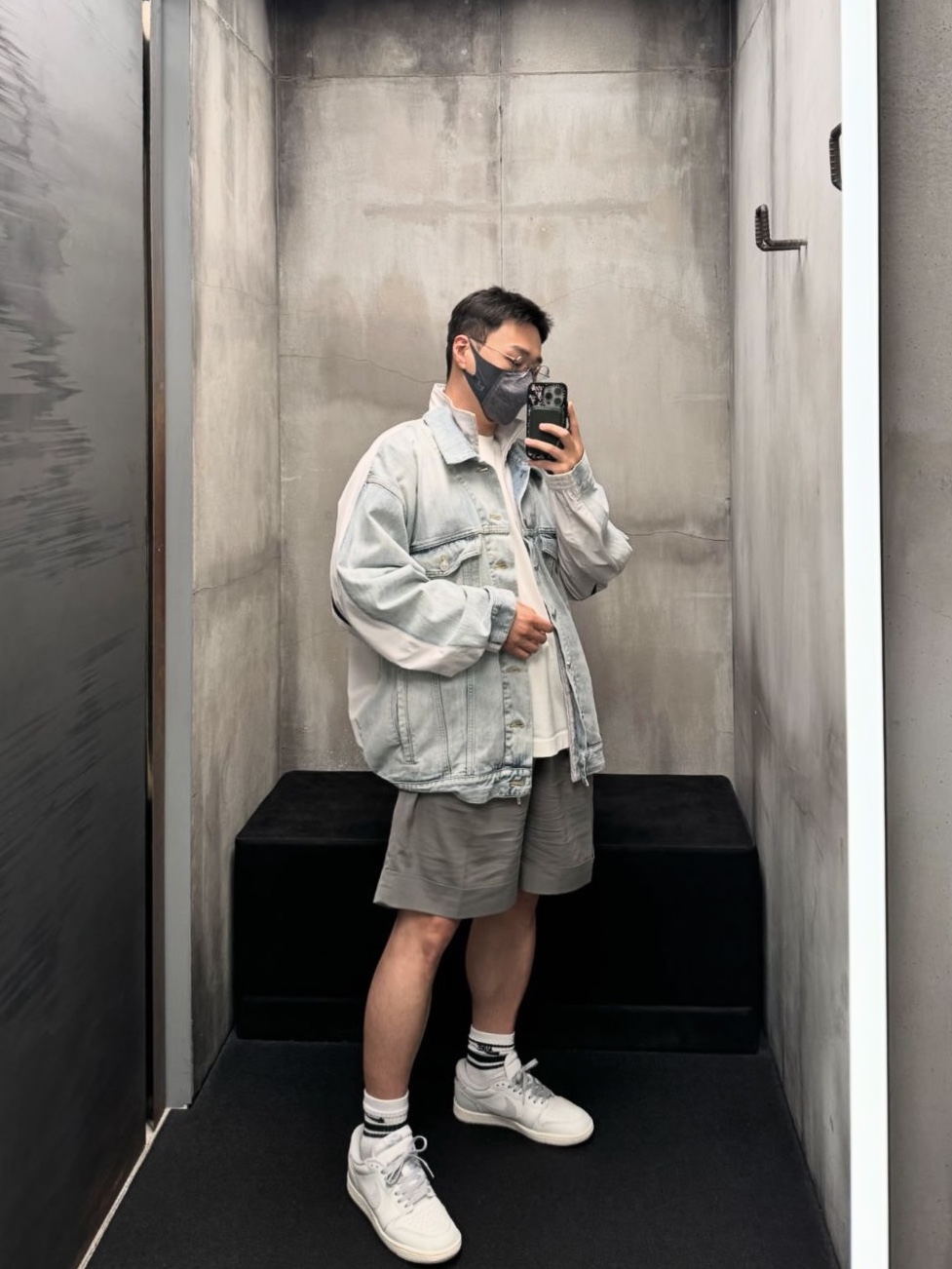 Jordan 1 Low OG Neutral Grey, Wooyoungmi City Graphic T-Shirt Ivory - 24FW 착용 스타일 - 1