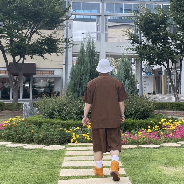 Kangol Big Logo Casual White, Timberland Premium 6 inch Waterproof Boot Yellow - Wide 착용 스타일 - 1