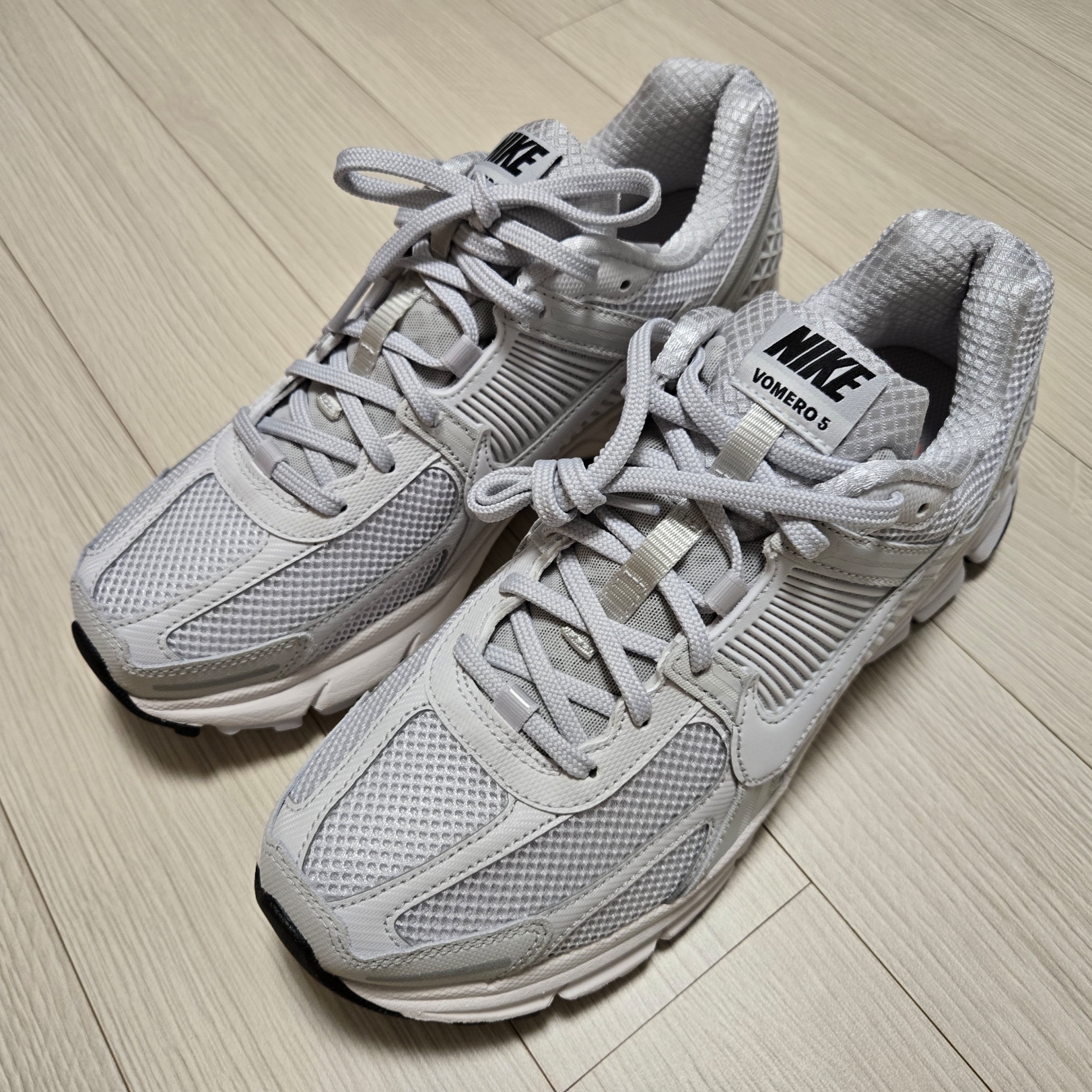 Nike Zoom Vomero 5 SP Vast Grey 2023 착용 스타일