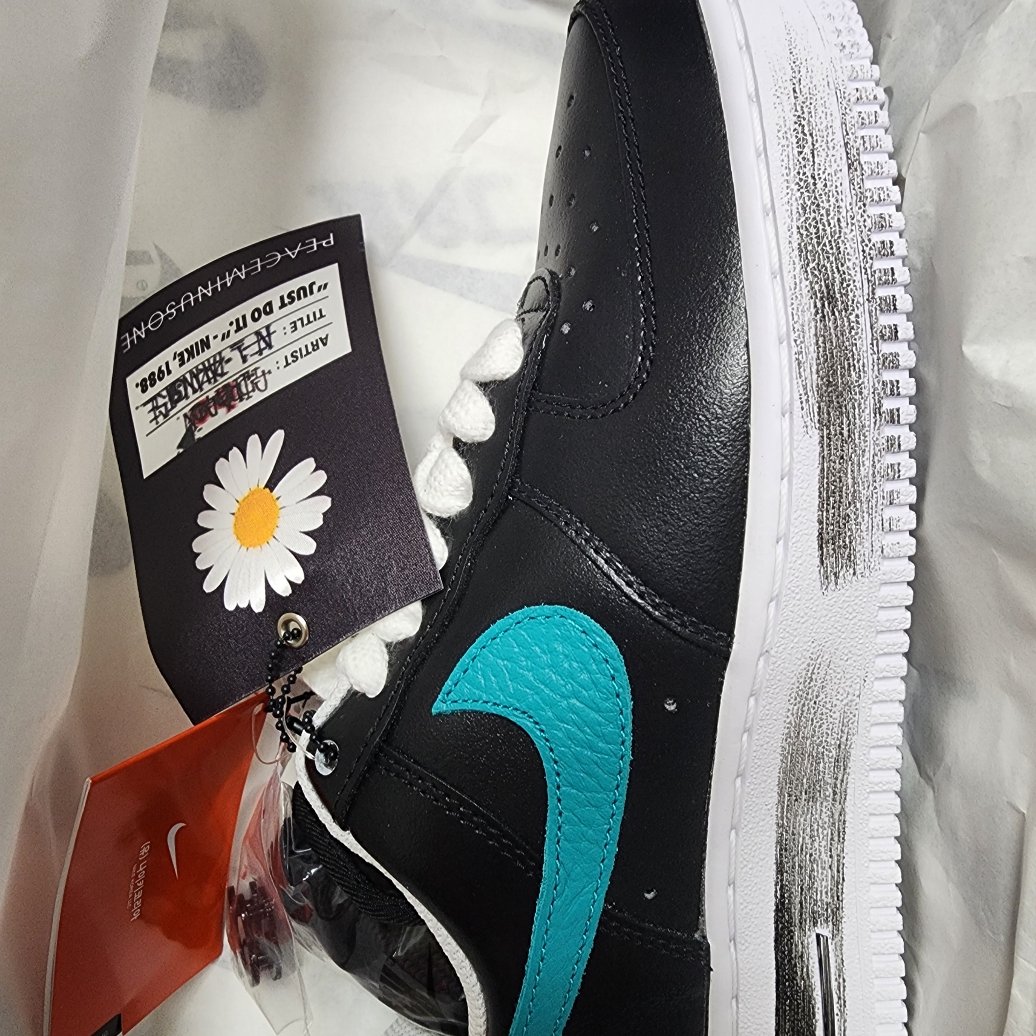 Nike x Peaceminusone Air Force 1 Low Para-Noise 3.0 Black and Multicolor 착용 스타일 - 6