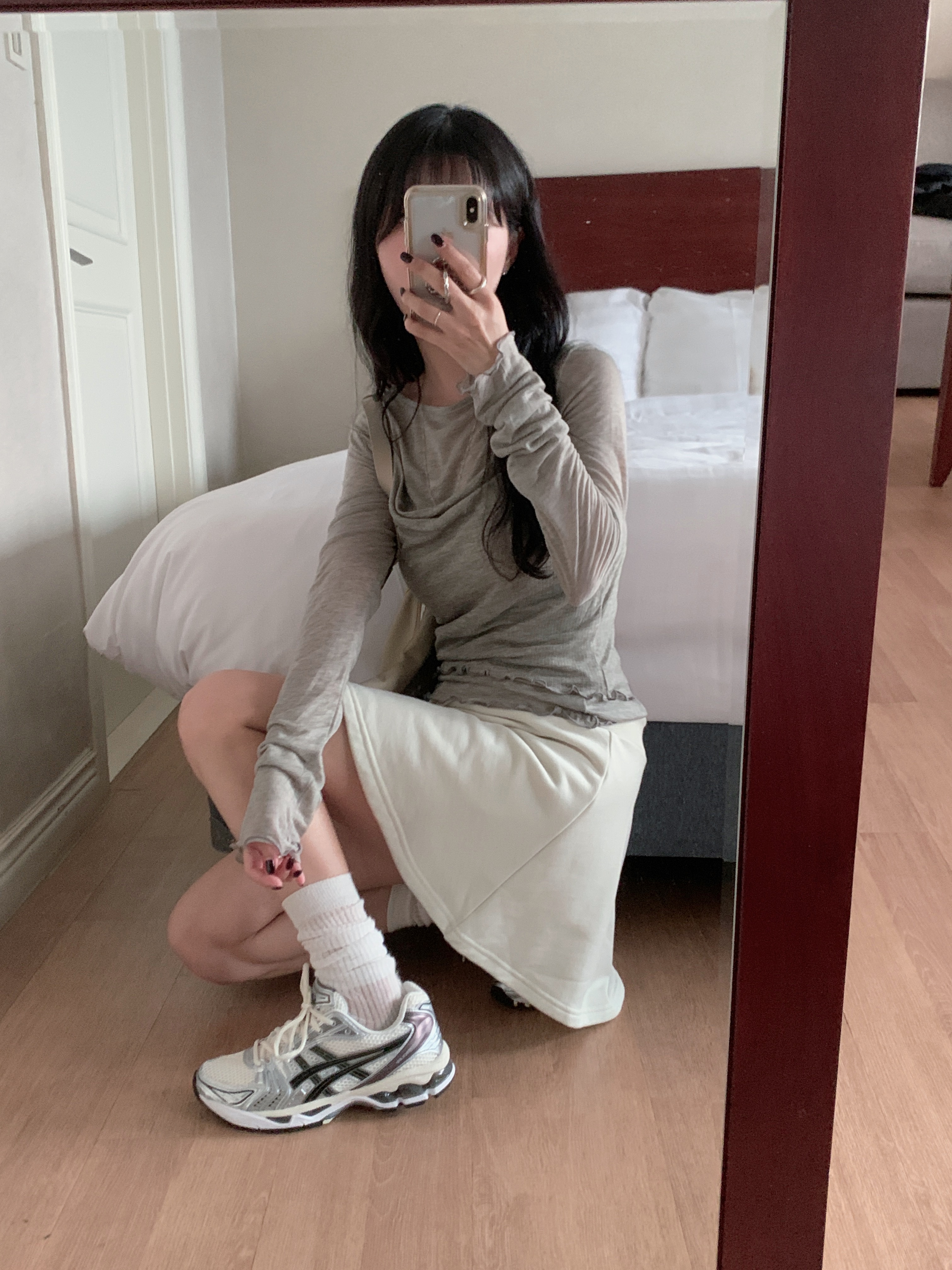 Asics Gel-Kayano 14 Cream Black 착용 스타일 - 2