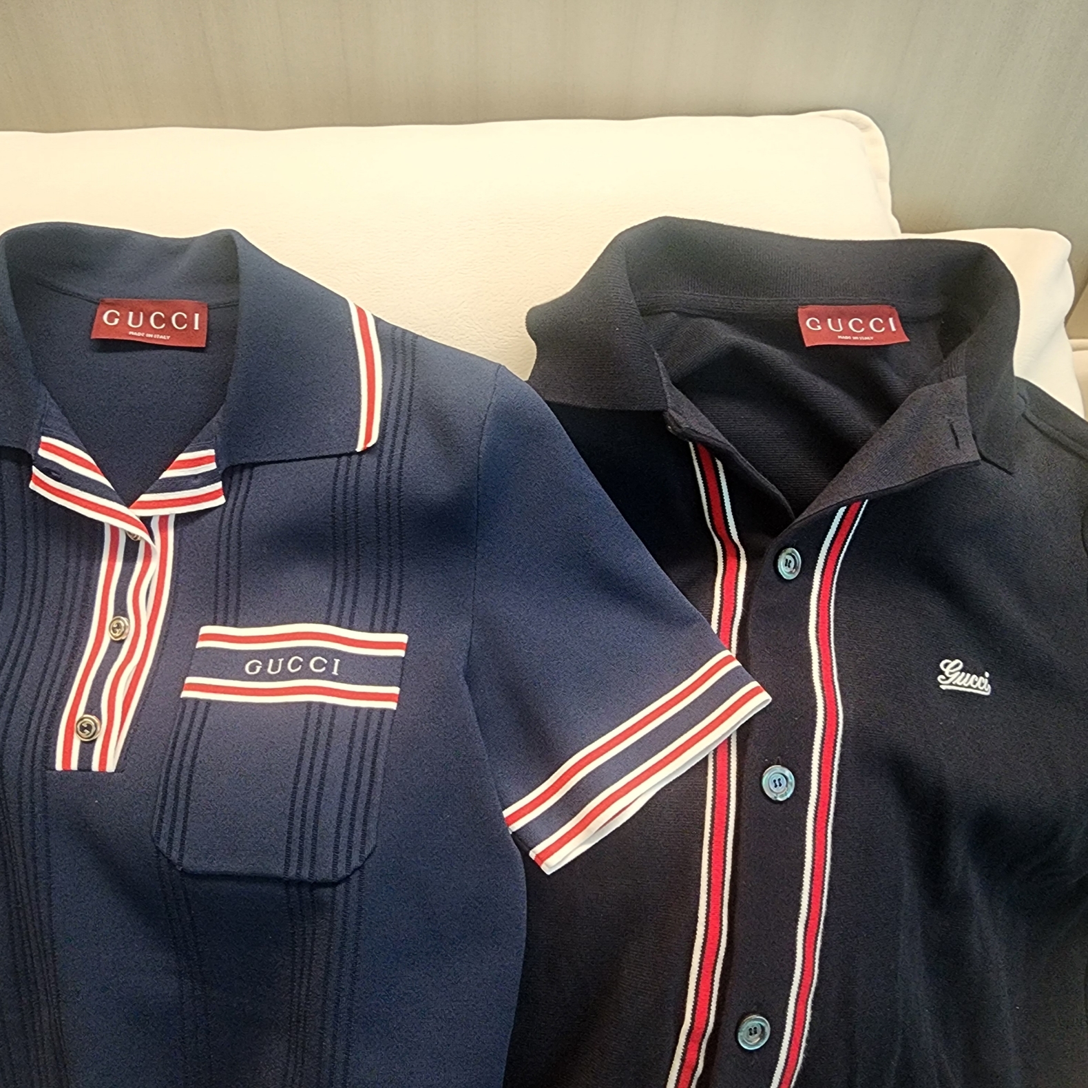 Gucci Cotton Jersey Polo Shirt Navy Blue Compact Cotton Jersey, Gucci Heavy Cotton Poplin Shirt Beige 착용 스타일 - 9