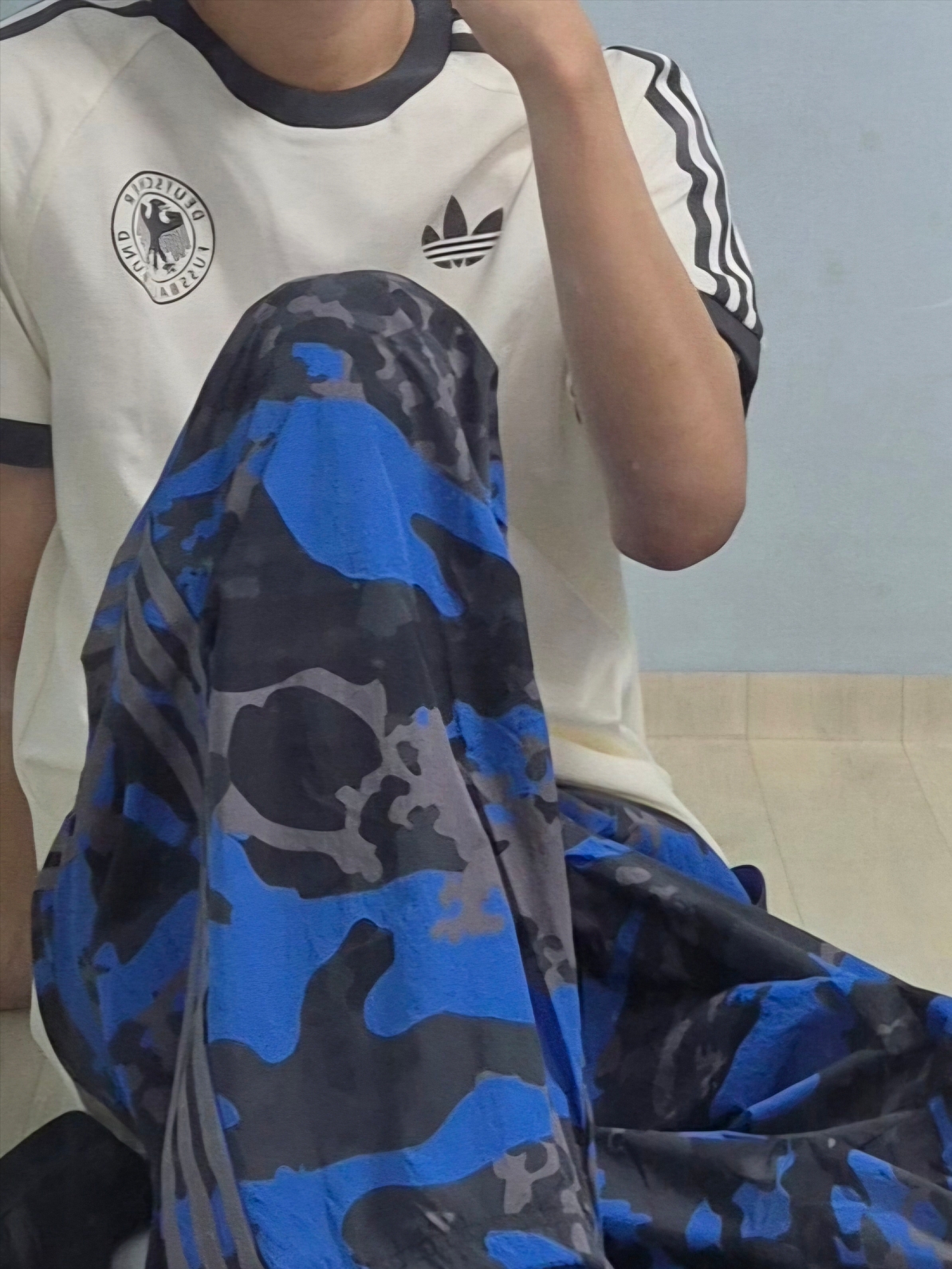 Adidas Gazelle Triple Black, Adidas German Adicolor Classic 3-Stripes T-Shirt Off White - KR Sizing 착용 스타일 - 2