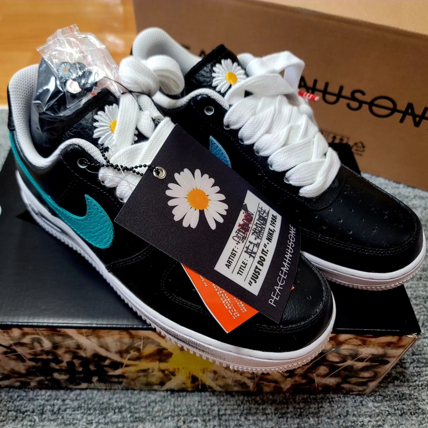 Nike x Peaceminusone Air Force 1 Low Para-Noise 3.0 Black and Multicolor 착용 스타일 - 2