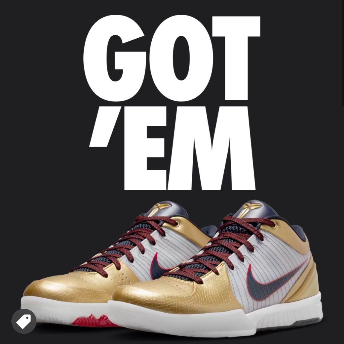 Nike Kobe 4 Protro Metallic Gold and Dark Obsidian 착용 스타일 - 2