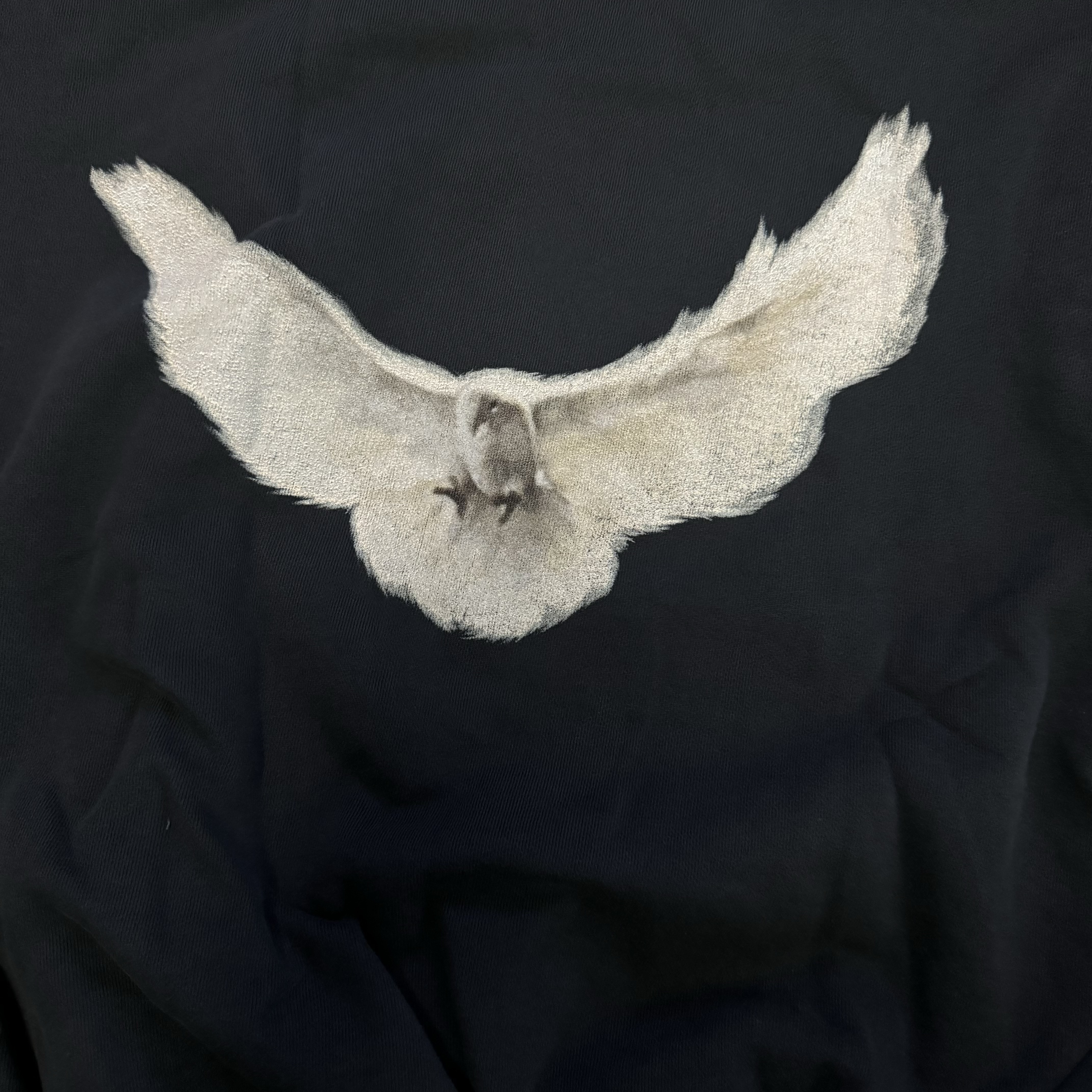 Yeezy Gap Engineered By Balenciaga Dove Hoodie Washed Black 착용 스타일