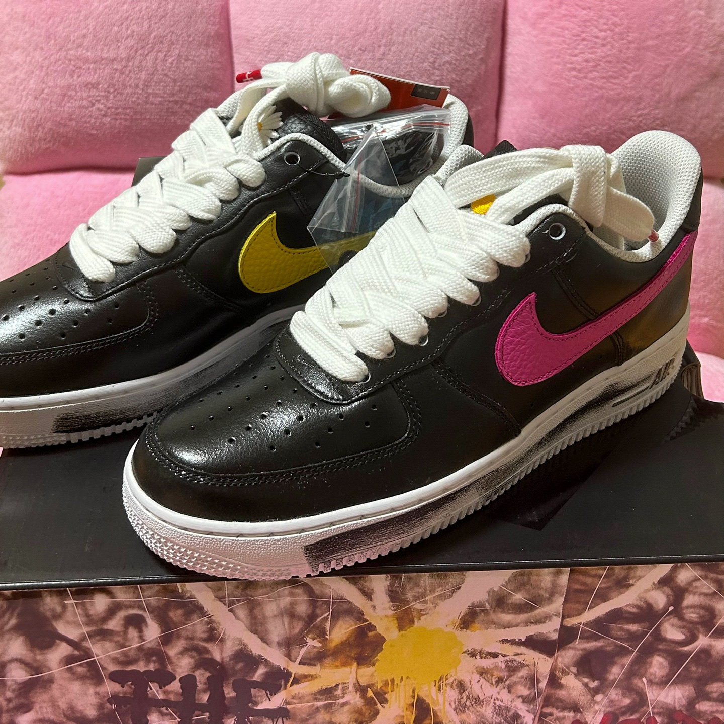 Nike x Peaceminusone Air Force 1 Low Para-Noise 3.0 Black and Multicolor 착용 스타일 - 2