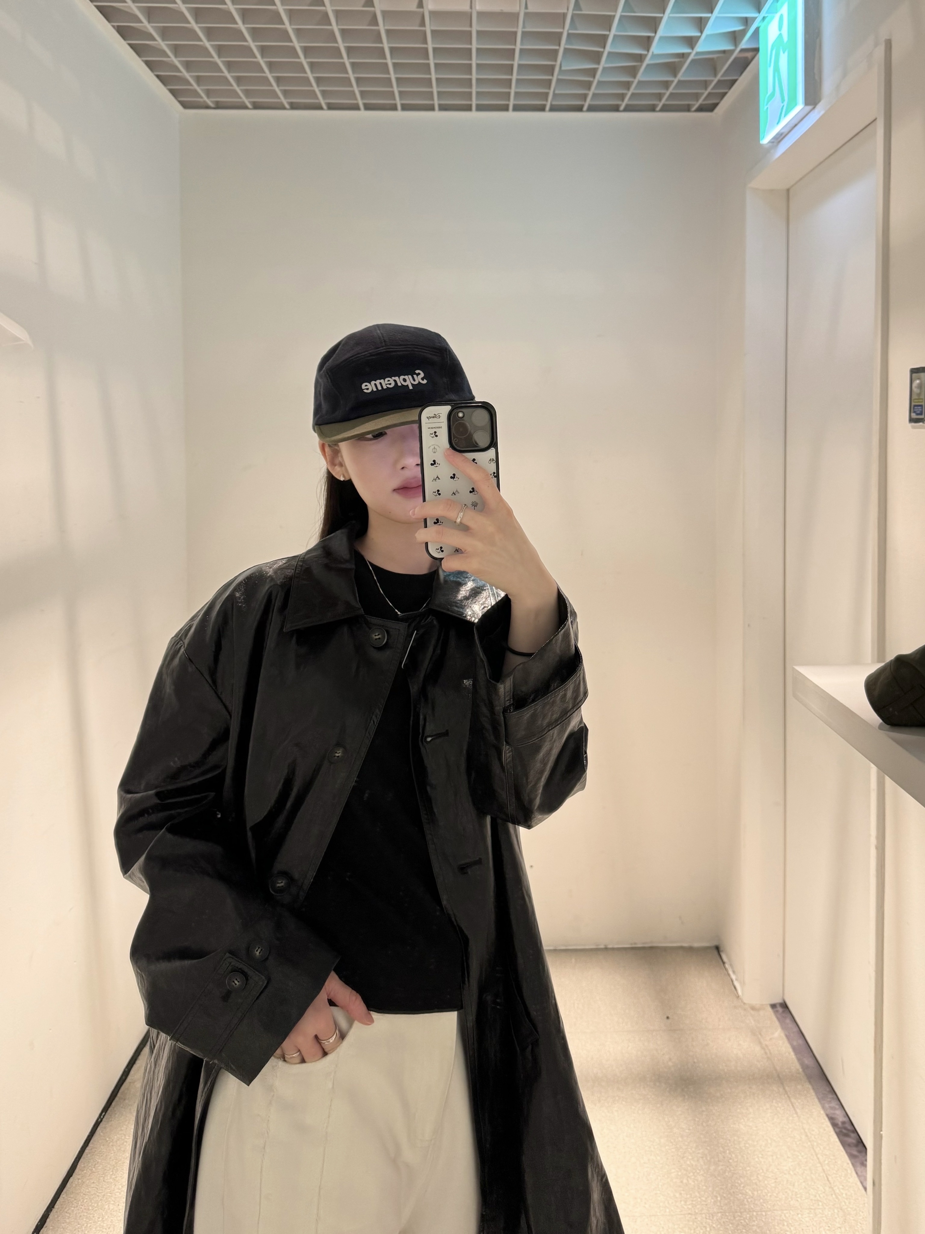 Supreme 2-Tone Camp Cap Navy - 23FW 착용 스타일 - 4
