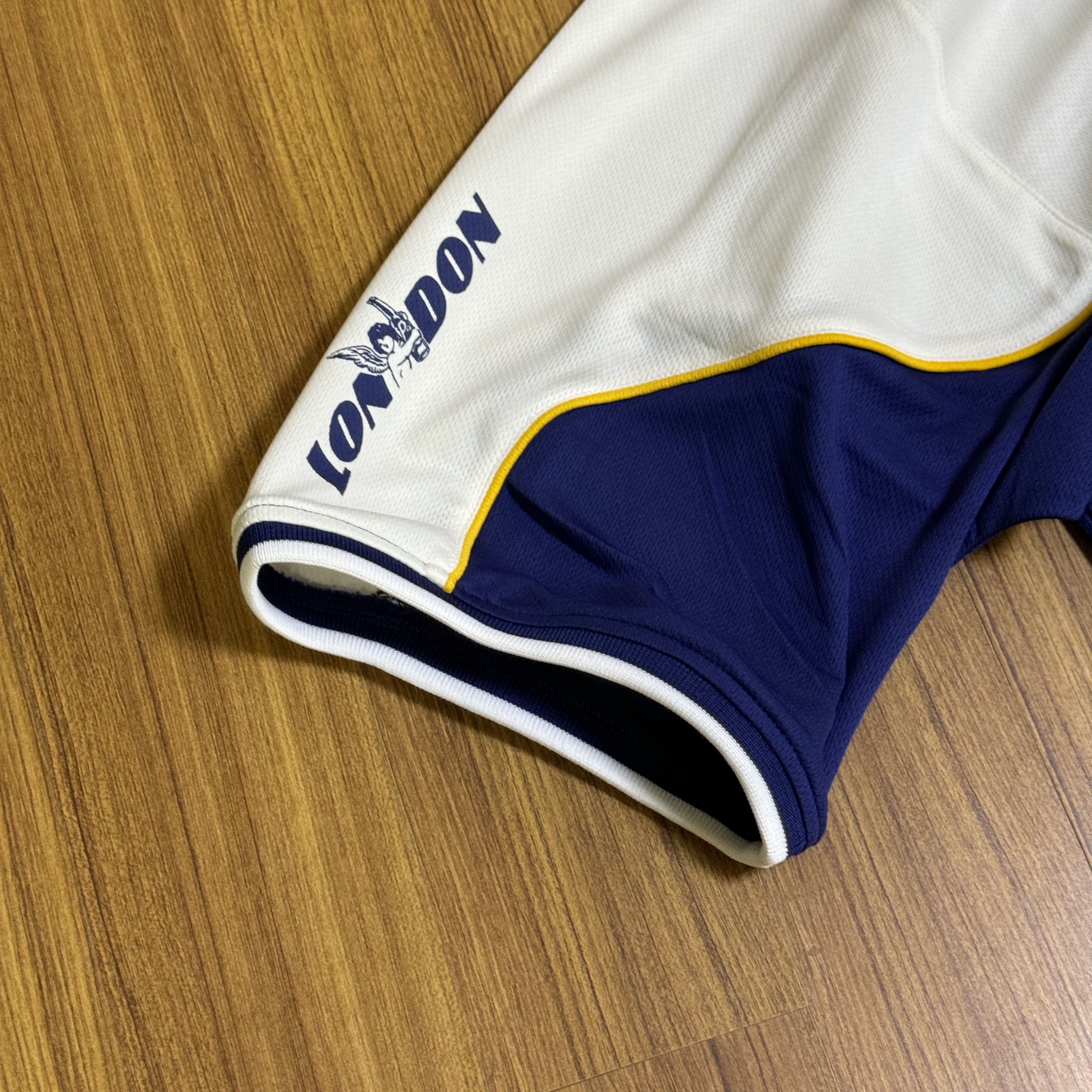 Palace Palamat Jersey White Navy - 24FW 착용 스타일 - 3