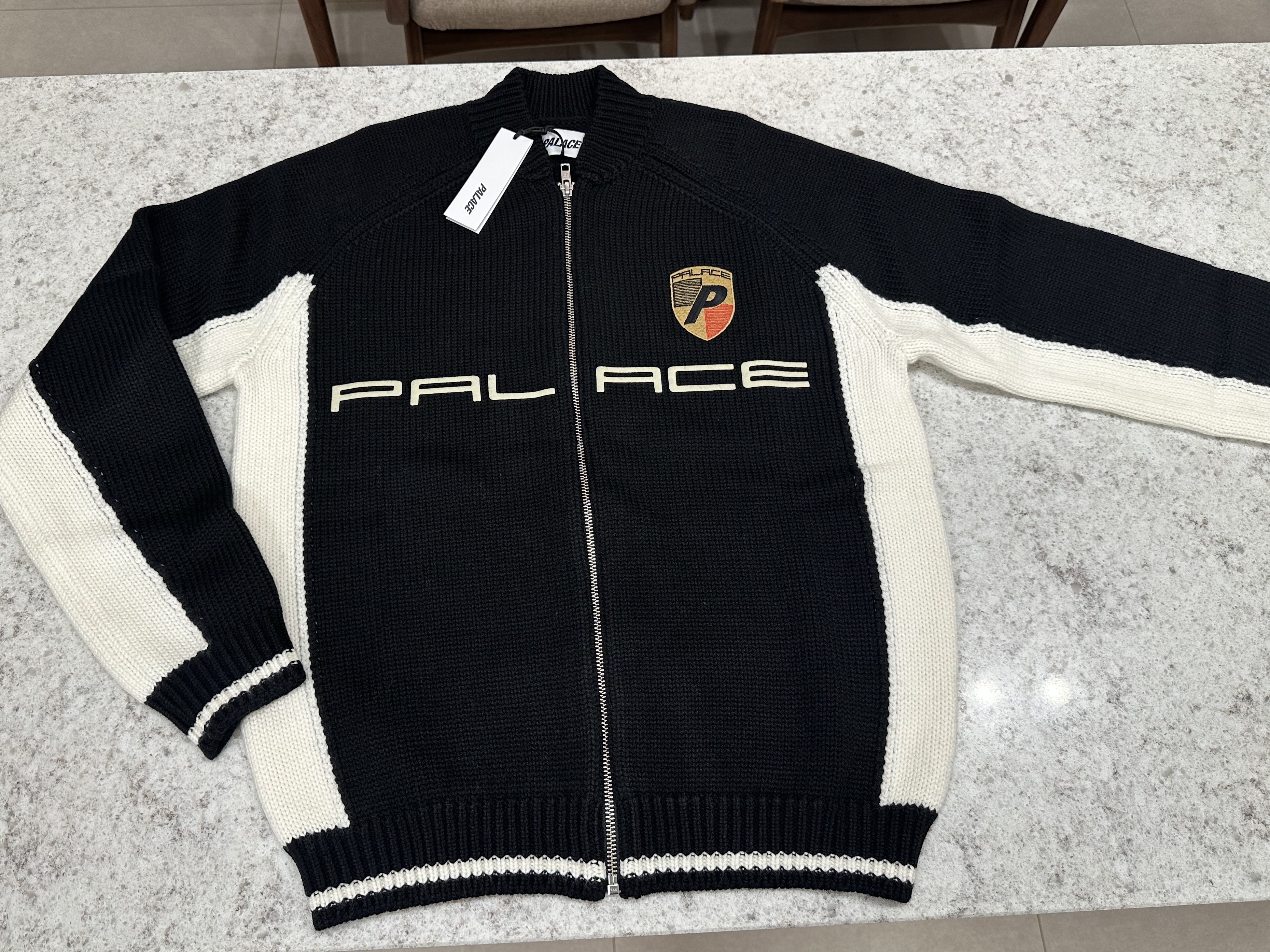 Palace Basically A Sock Black, Palace Posh Knit Black - 24FW 착용 스타일 - 2