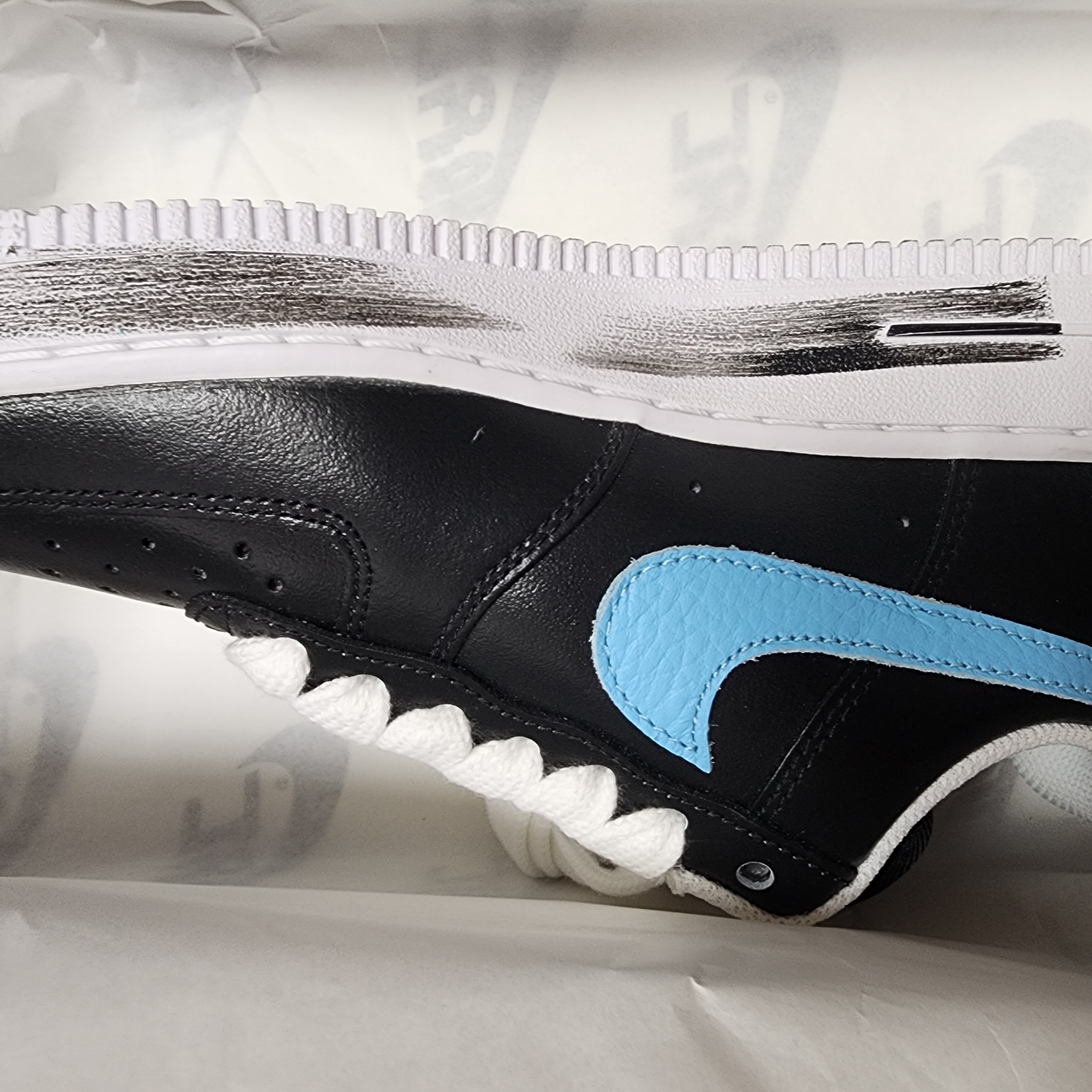 Nike x Peaceminusone Air Force 1 Low Para-Noise 3.0 Black and Multicolor 착용 스타일 - 3