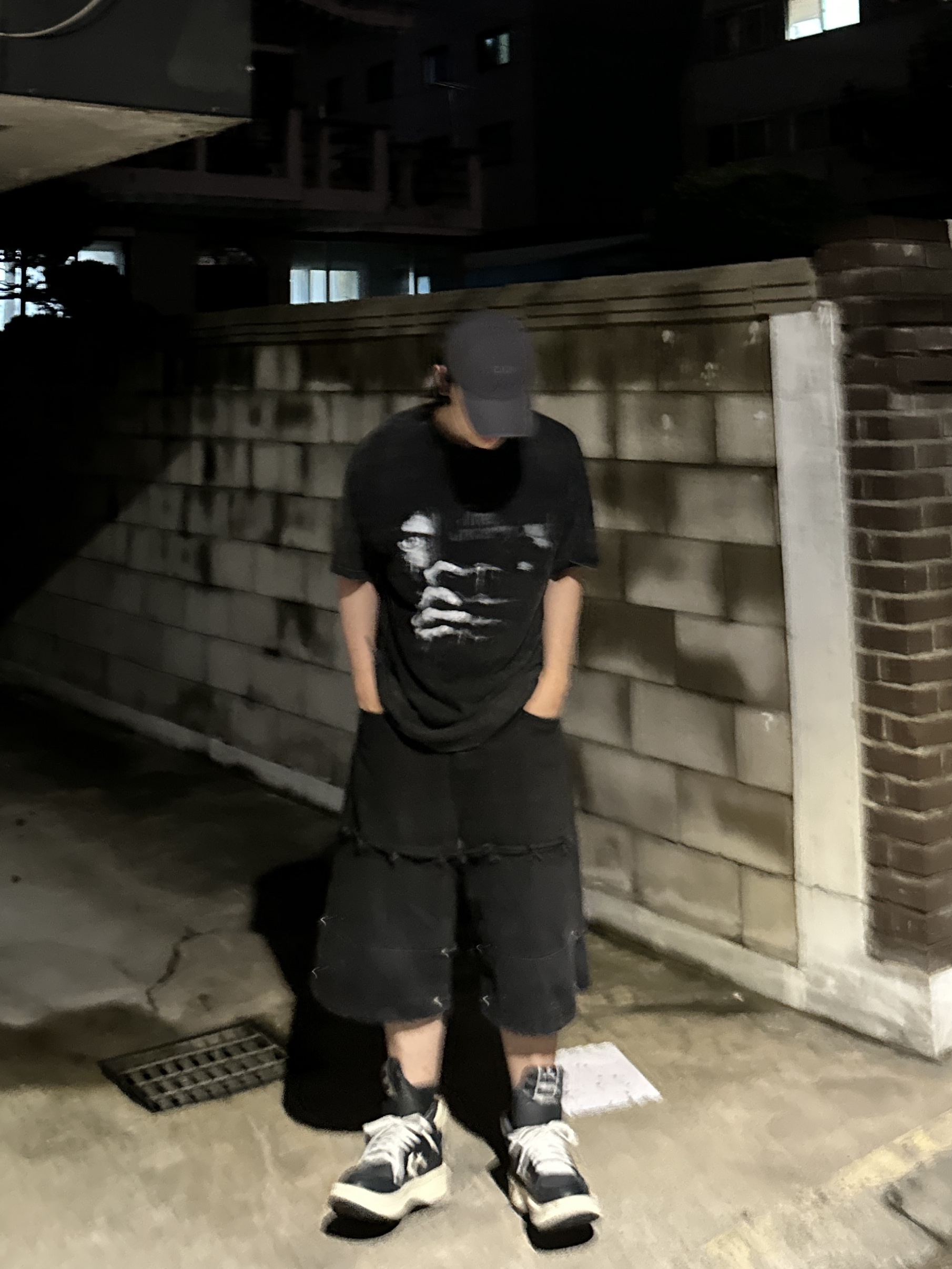 Converse x Drkshdw Turbowpn Black Cream 착용 스타일 - 2